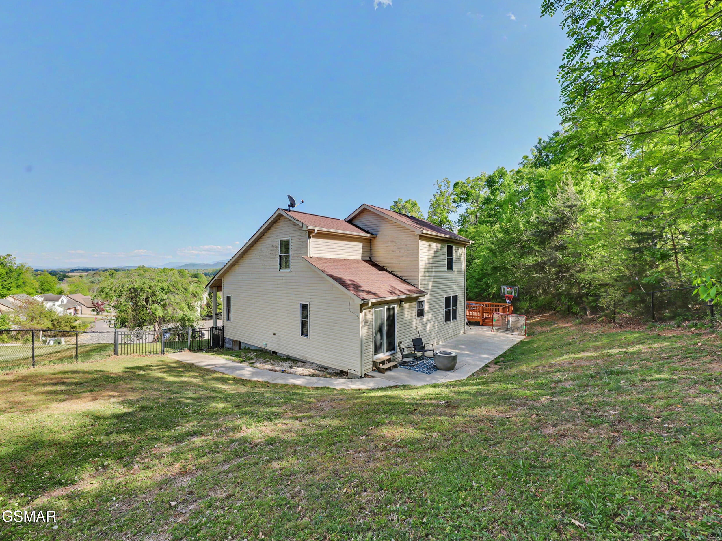 1351 Wisteria Lane Sevierville TN 37862