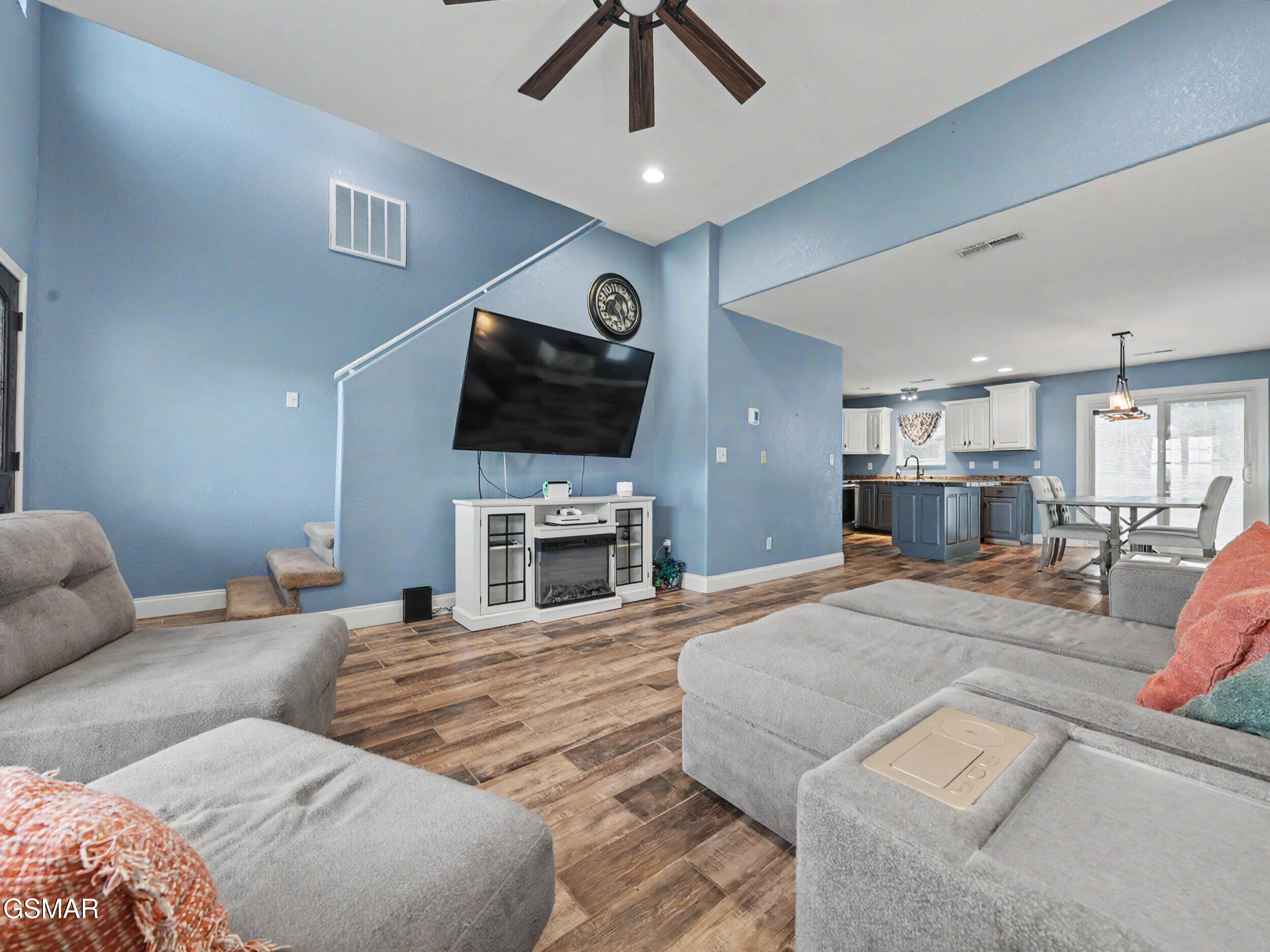 1351 Wisteria Lane Sevierville TN 37862