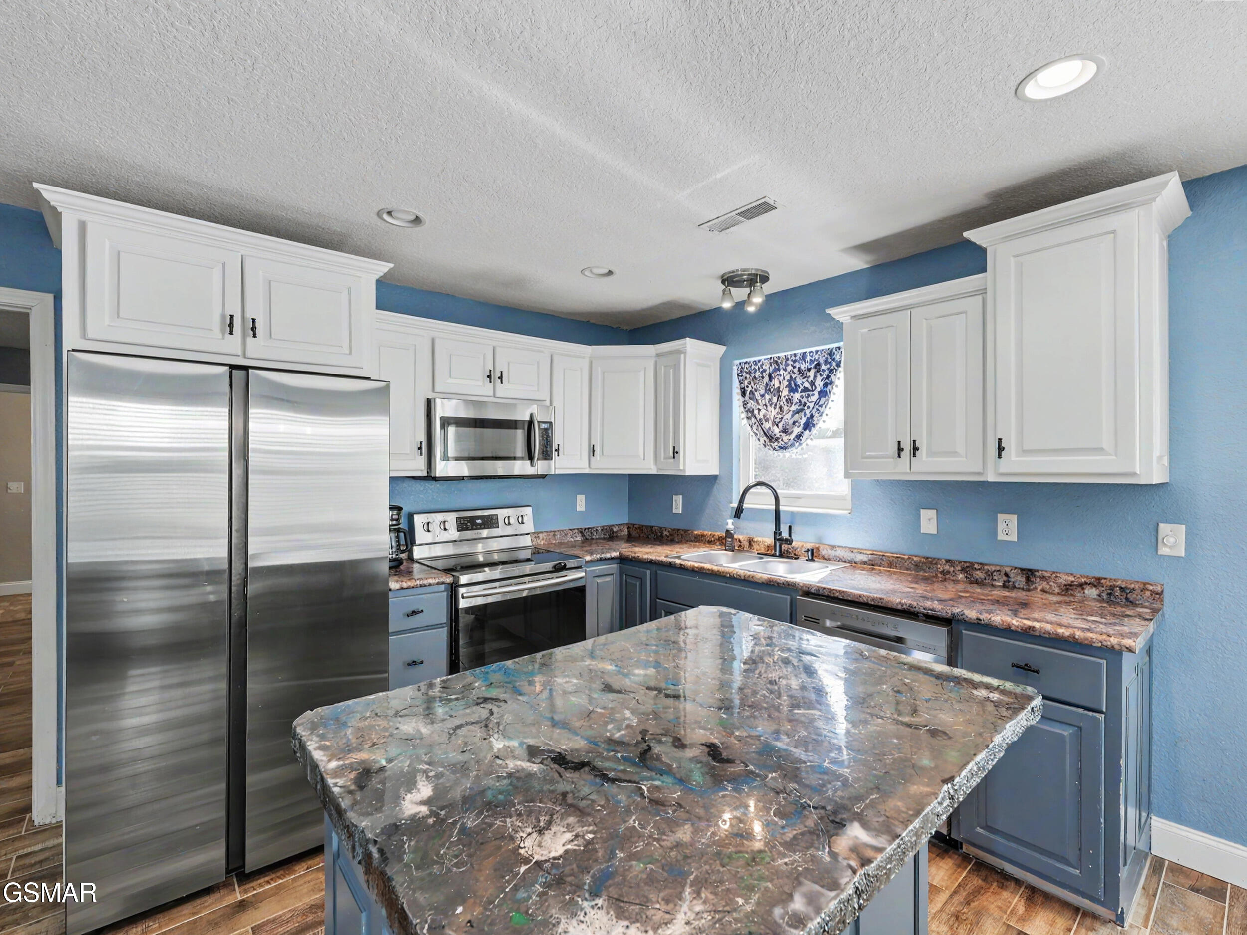 1351 Wisteria Lane Sevierville TN 37862