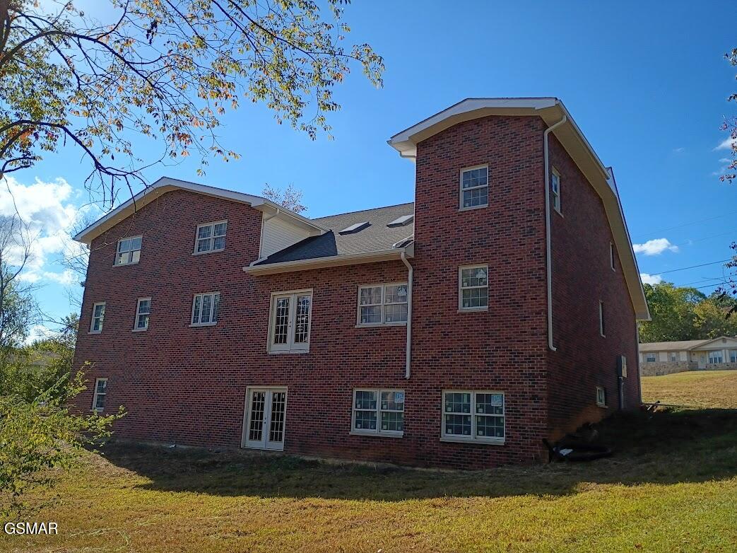 626 Briarwood Drive Dandridge TN 37725