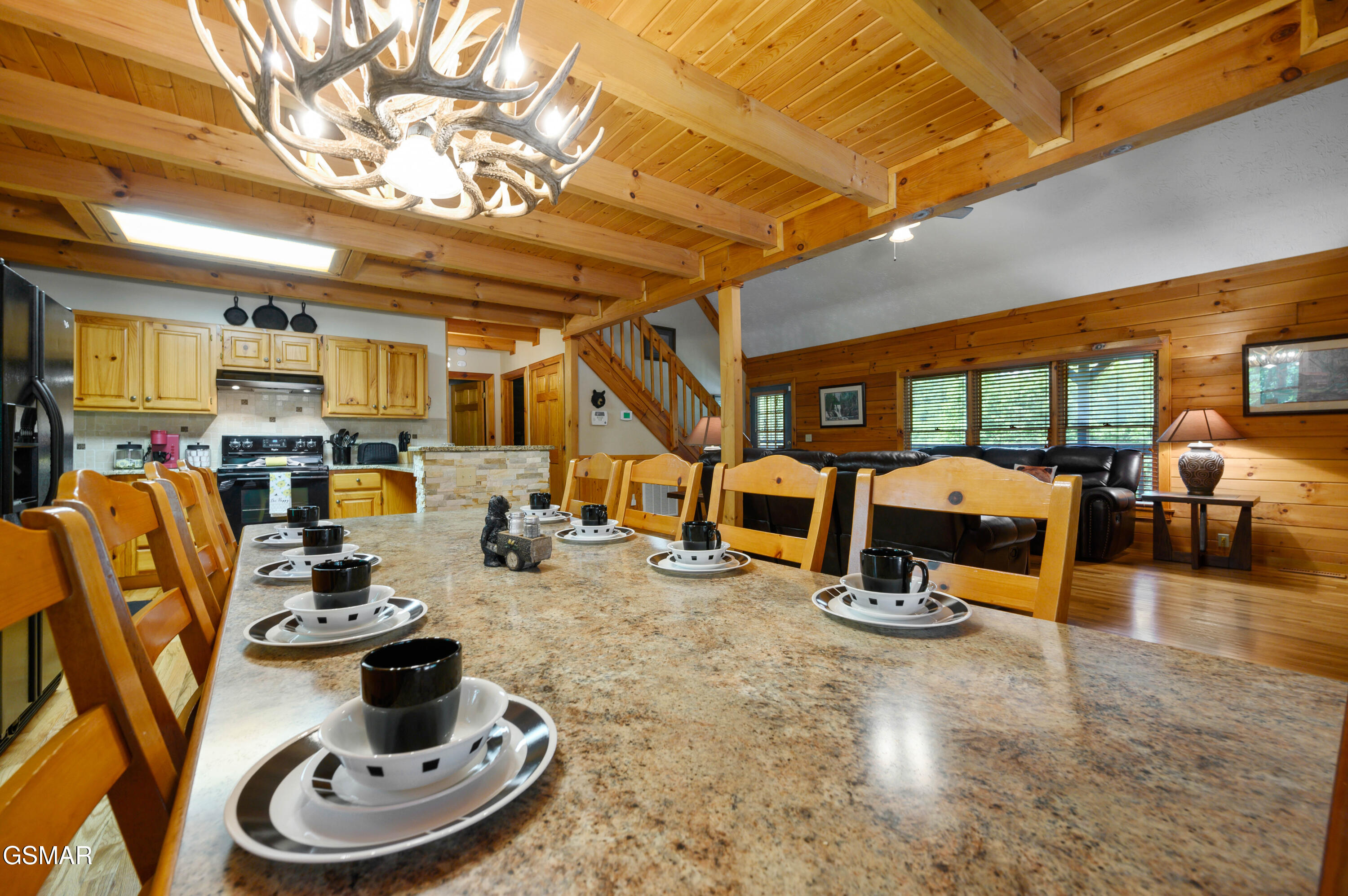 3619 Country Pines Way Sevierville TN 37876