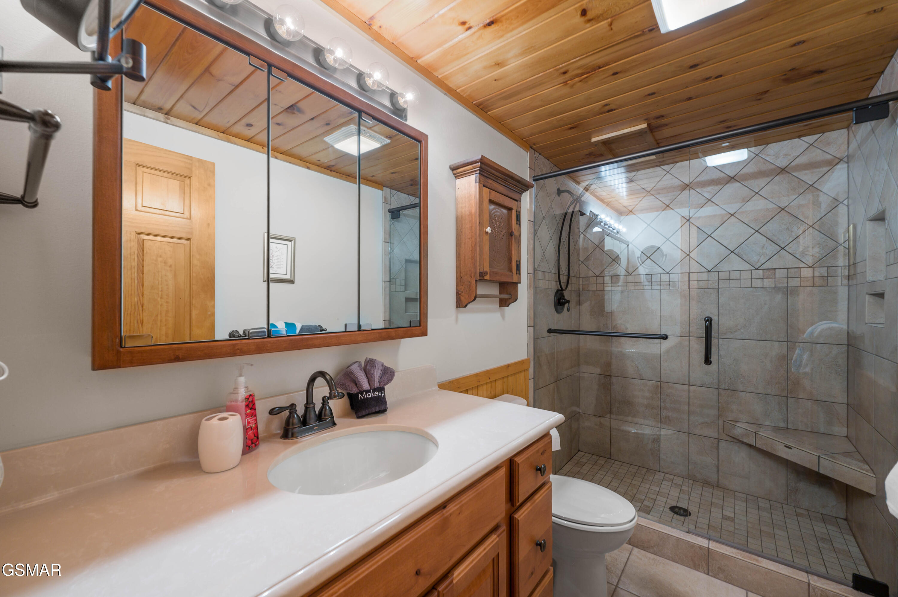 3619 Country Pines Way Sevierville TN 37876