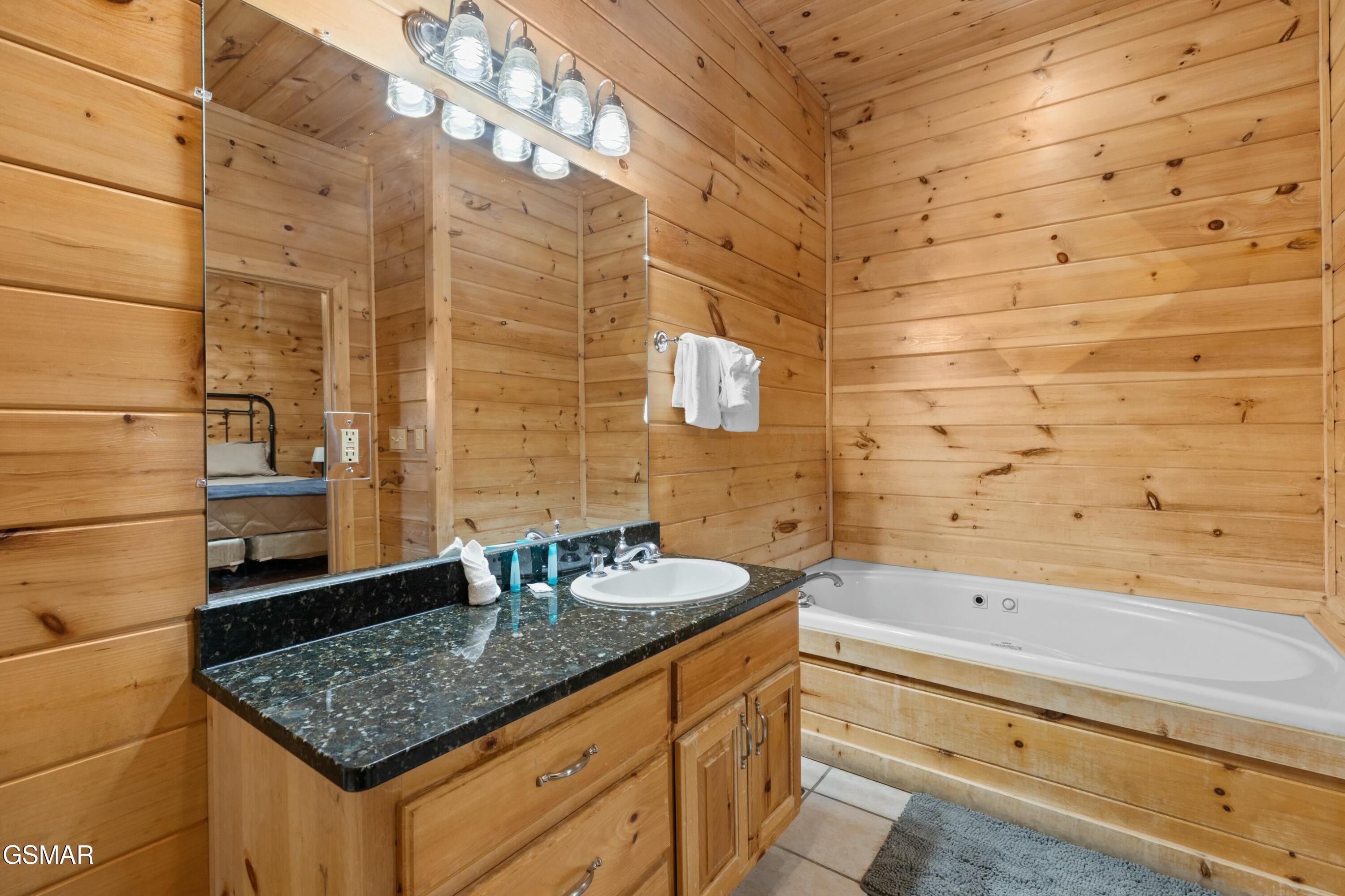 950 Black Bear Cub Way Sevierville TN 37862