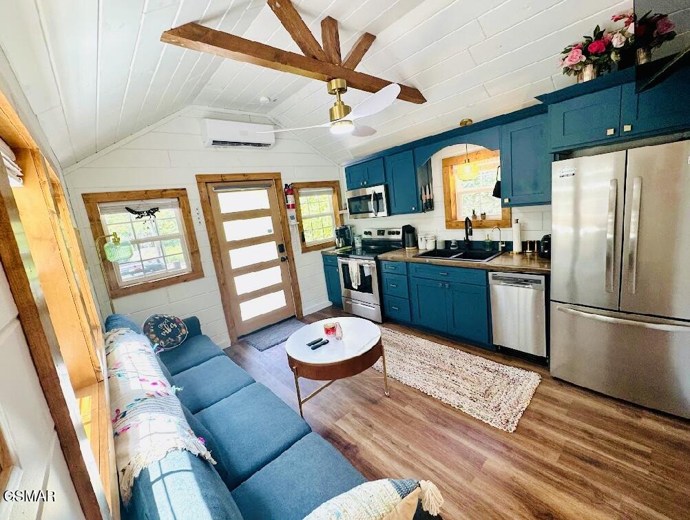 742 Hardin Lane Sevierville TN 37862