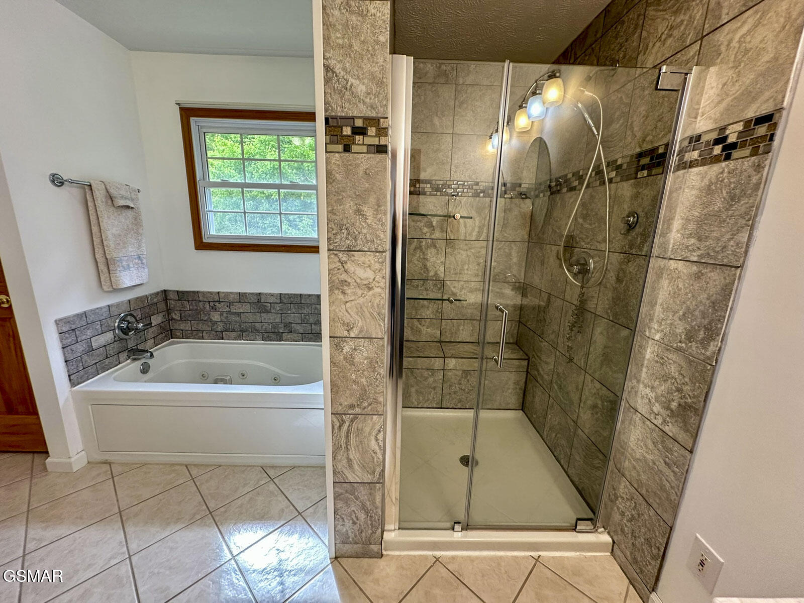 2397 Lower Rinehart Road Dandridge TN 37725