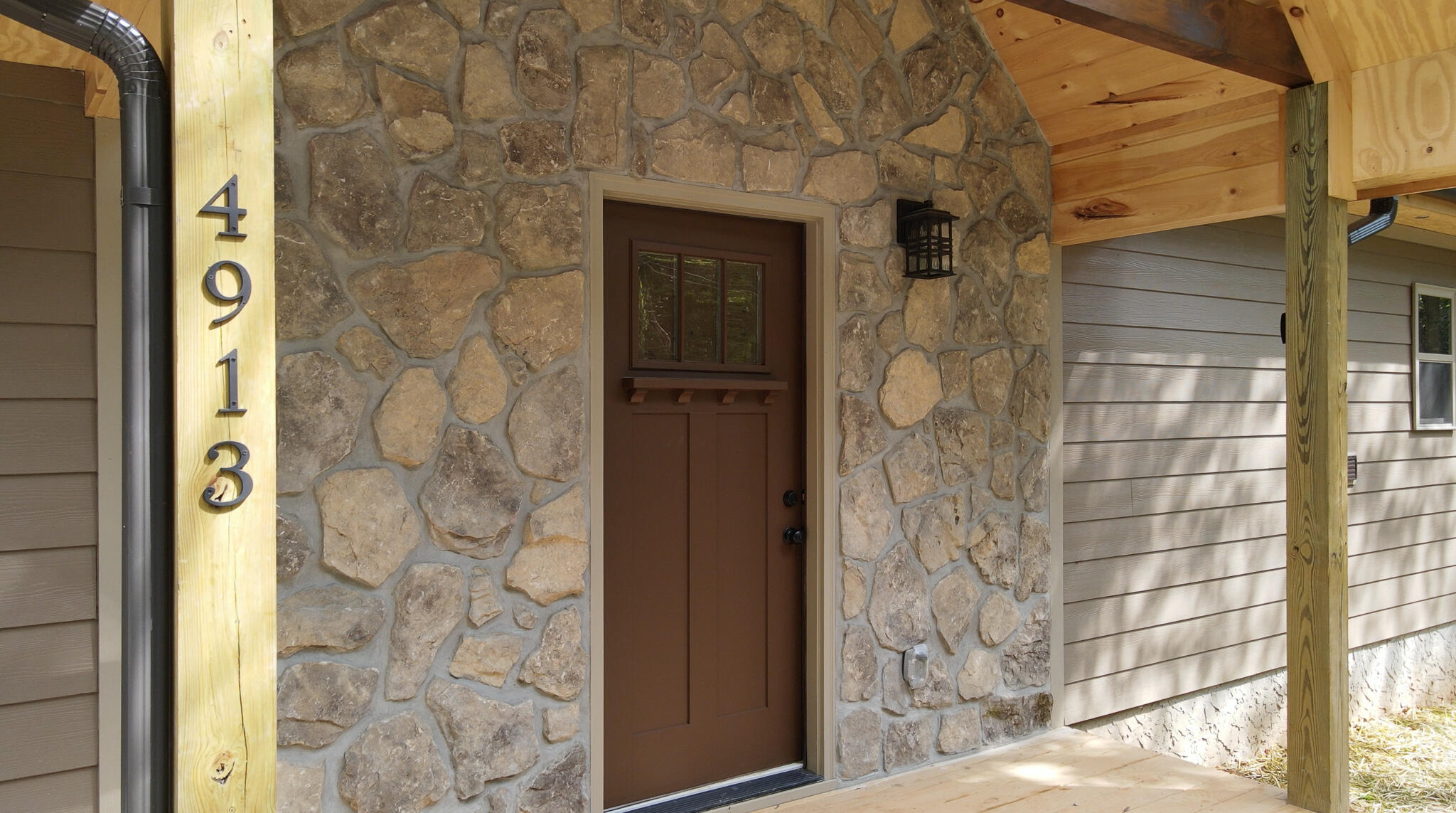 4913 Cote Way Cosby TN 37722