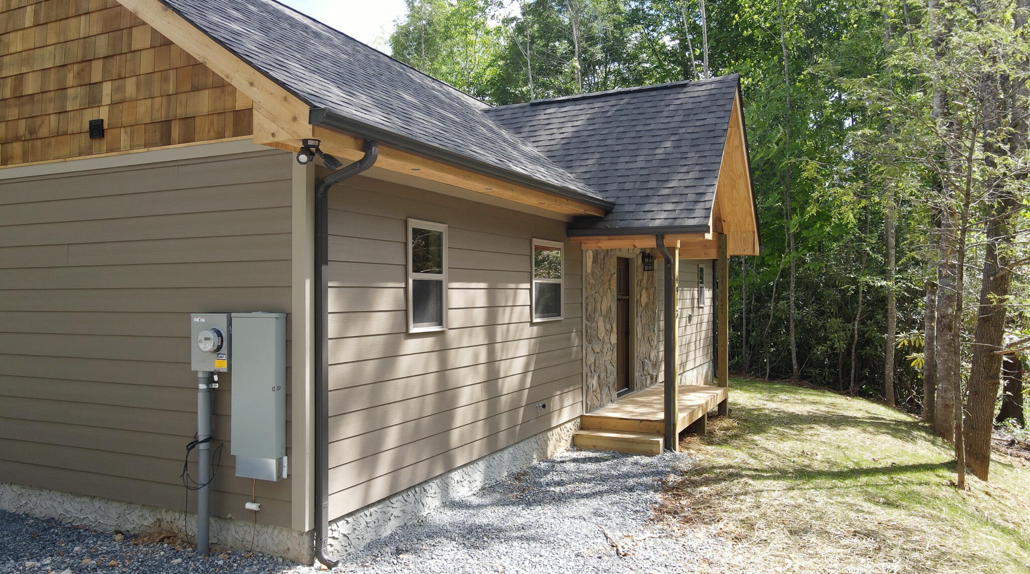 4913 Cote Way Cosby TN 37722