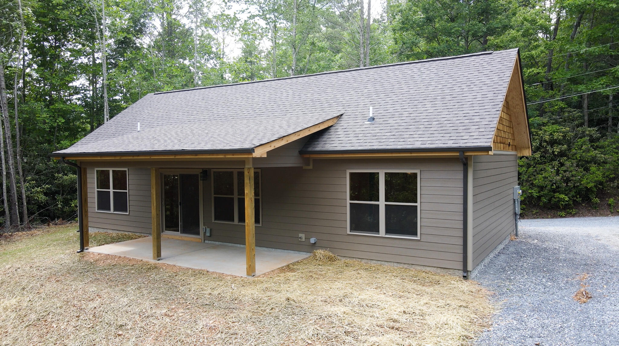 4913 Cote Way Cosby TN 37722