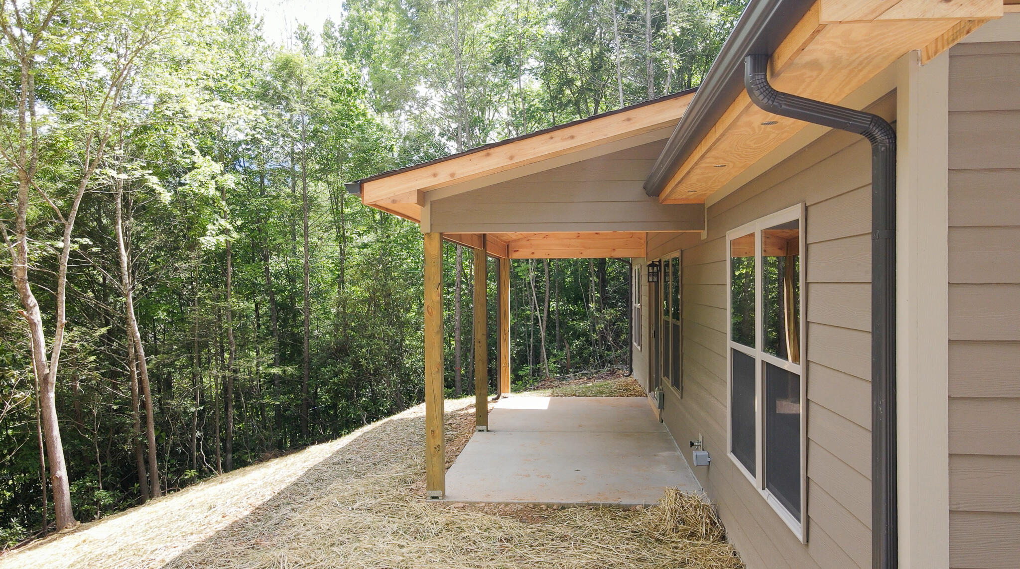 4913 Cote Way Cosby TN 37722