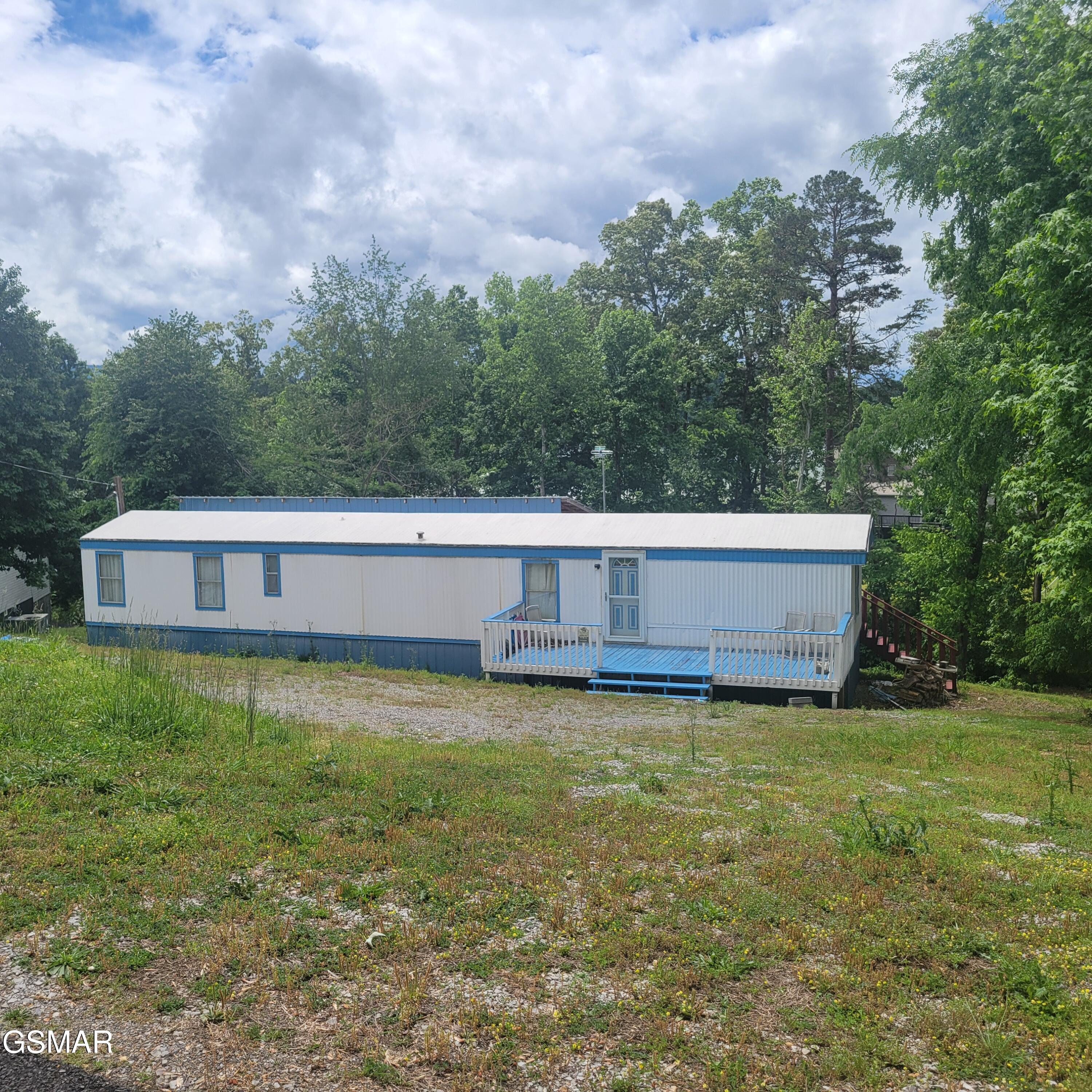 1618 Omaha Trail Dandridge TN 37725