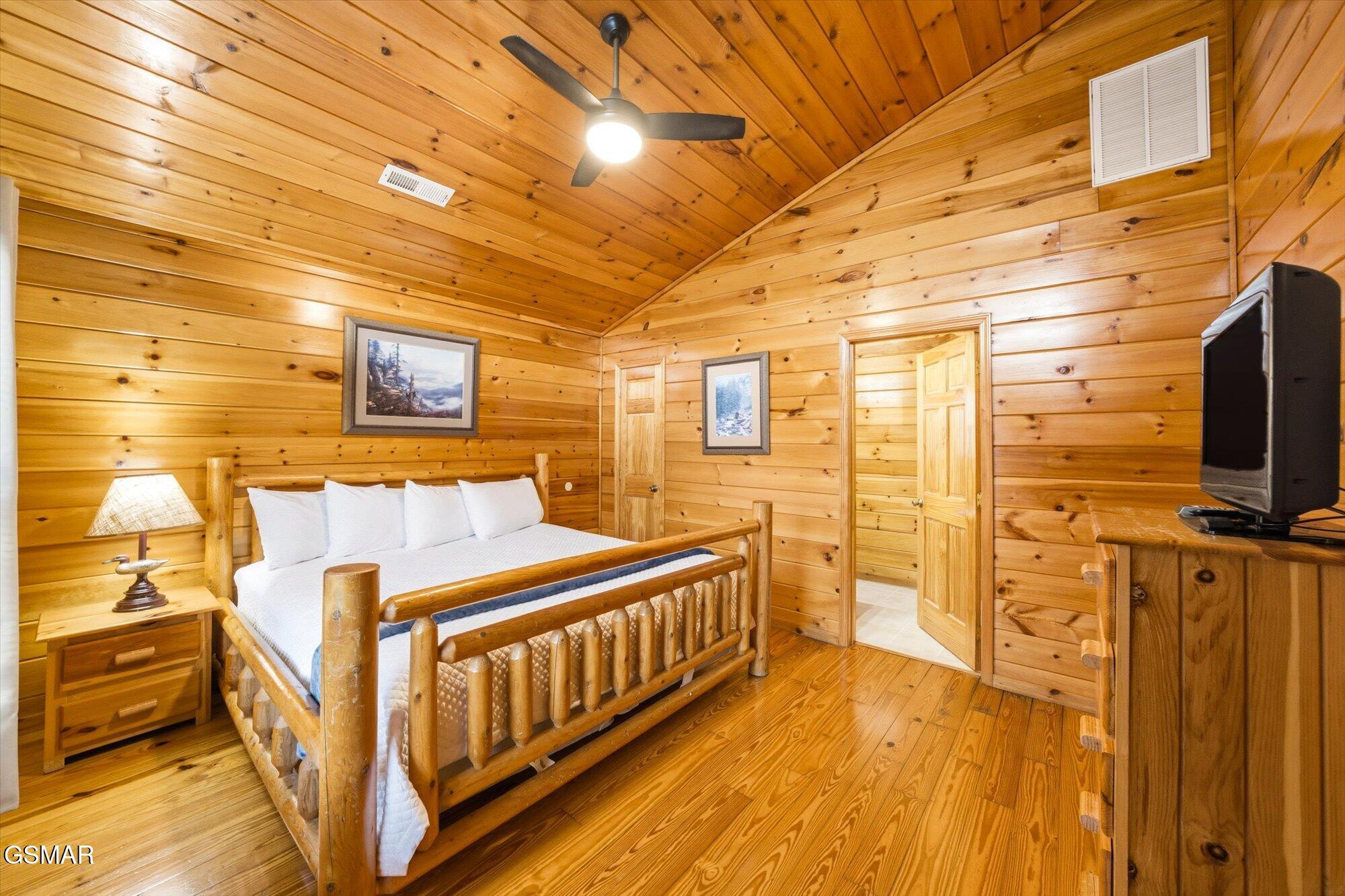 2022 Oakmont Drive Sevierville TN 37876