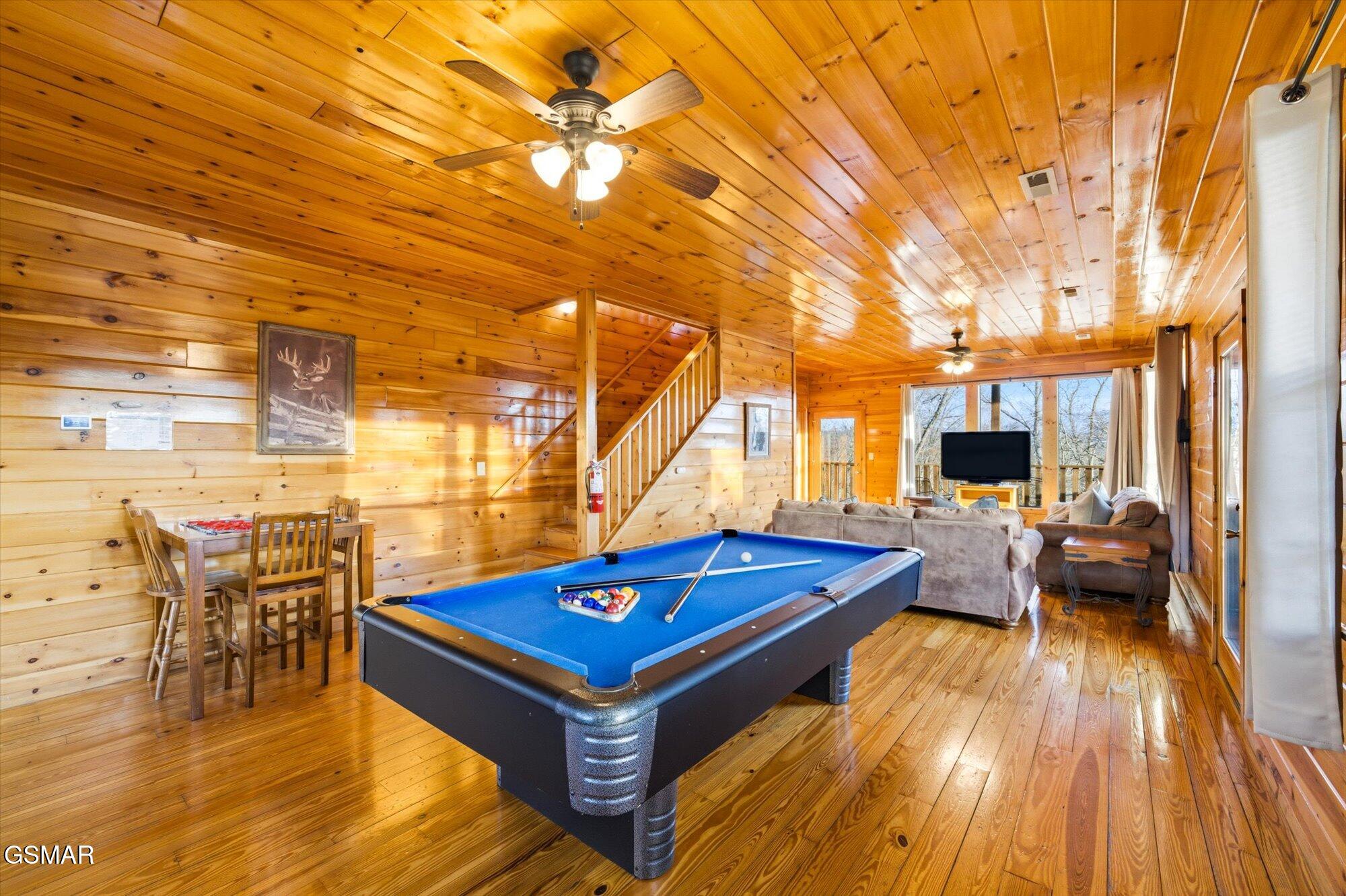 2022 Oakmont Drive Sevierville TN 37876