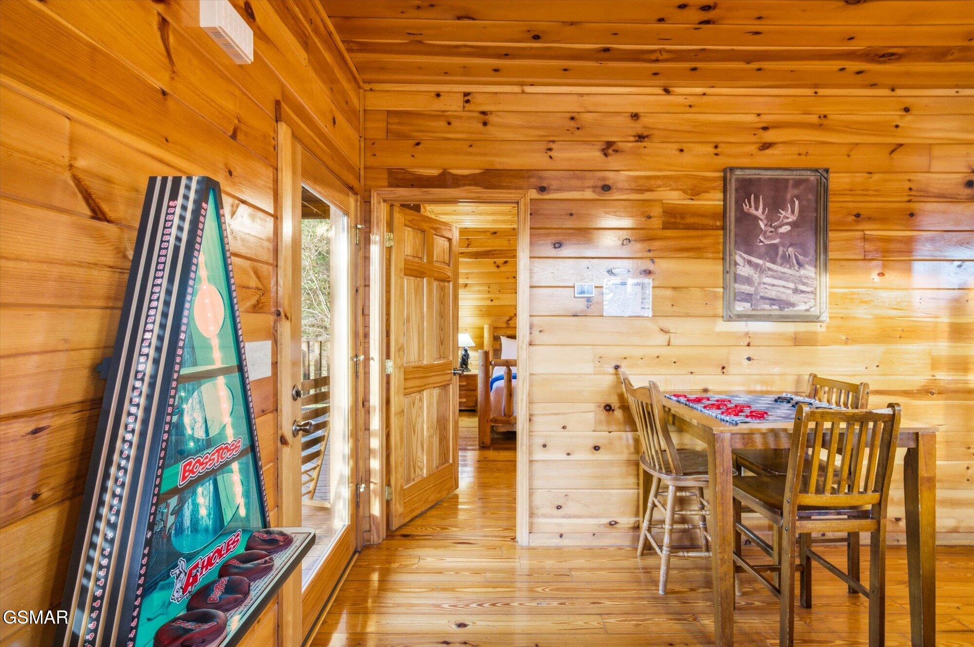 2022 Oakmont Drive Sevierville TN 37876