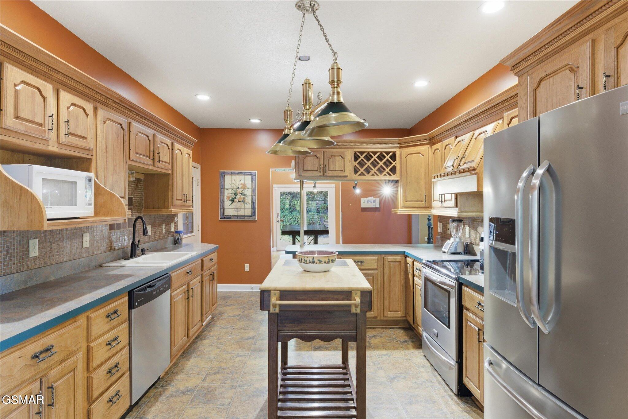 201 Clear Point Lane Pigeon Forge TN 37863