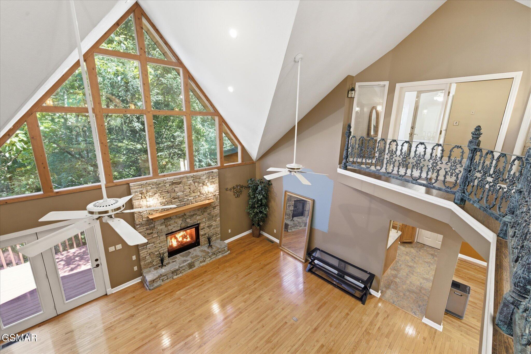 201 Clear Point Lane Pigeon Forge TN 37863