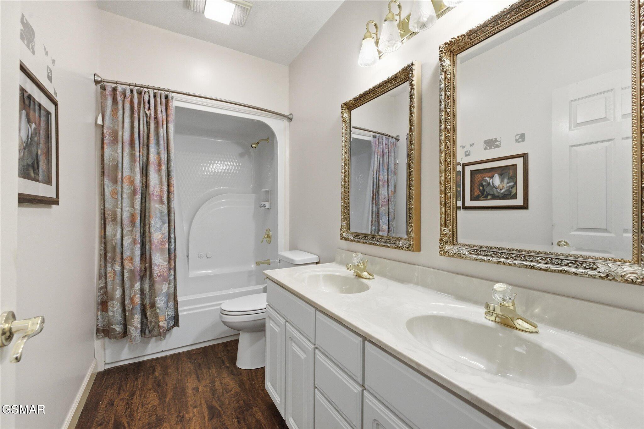 201 Clear Point Lane Pigeon Forge TN 37863