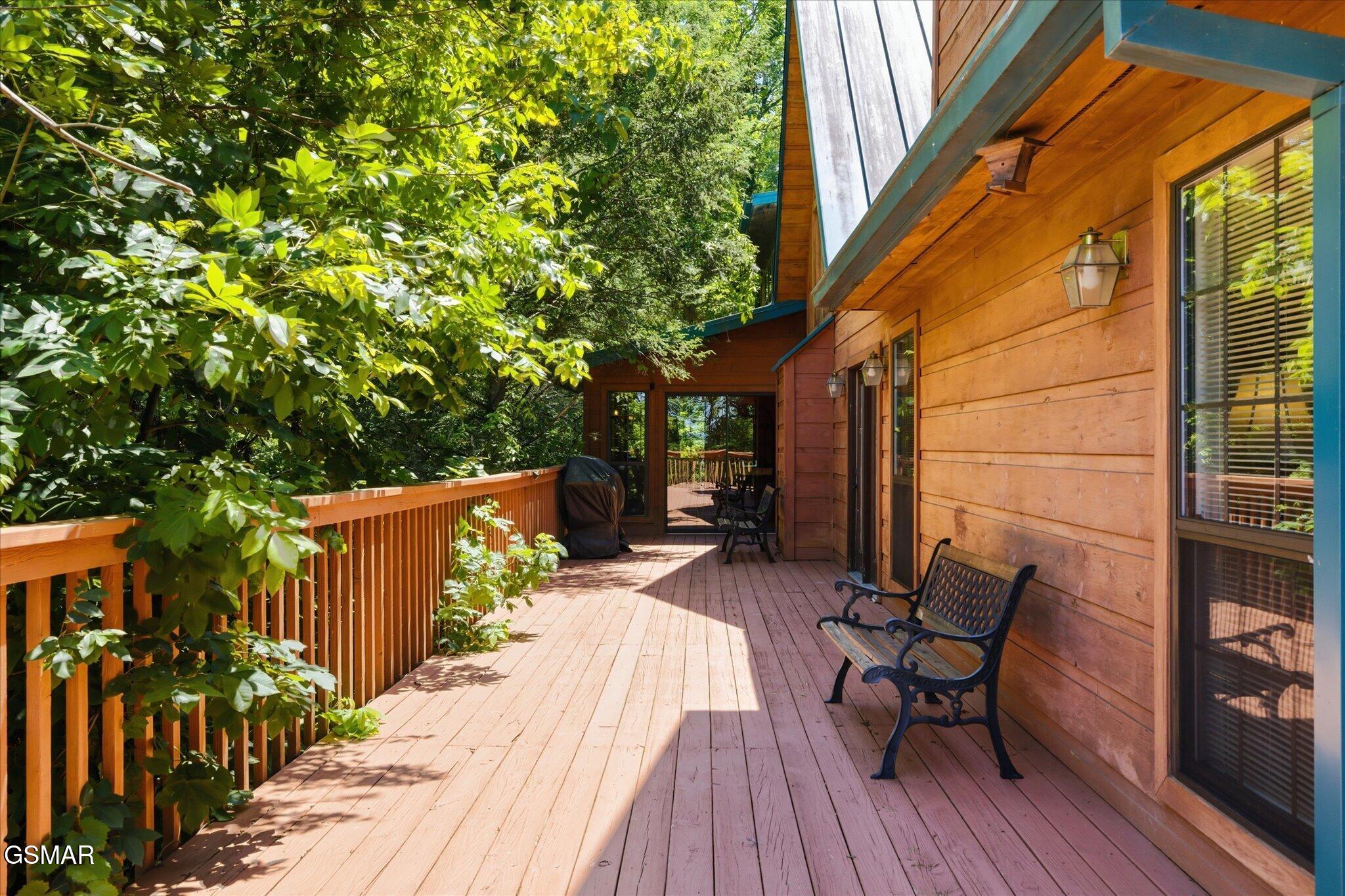 201 Clear Point Lane Pigeon Forge TN 37863