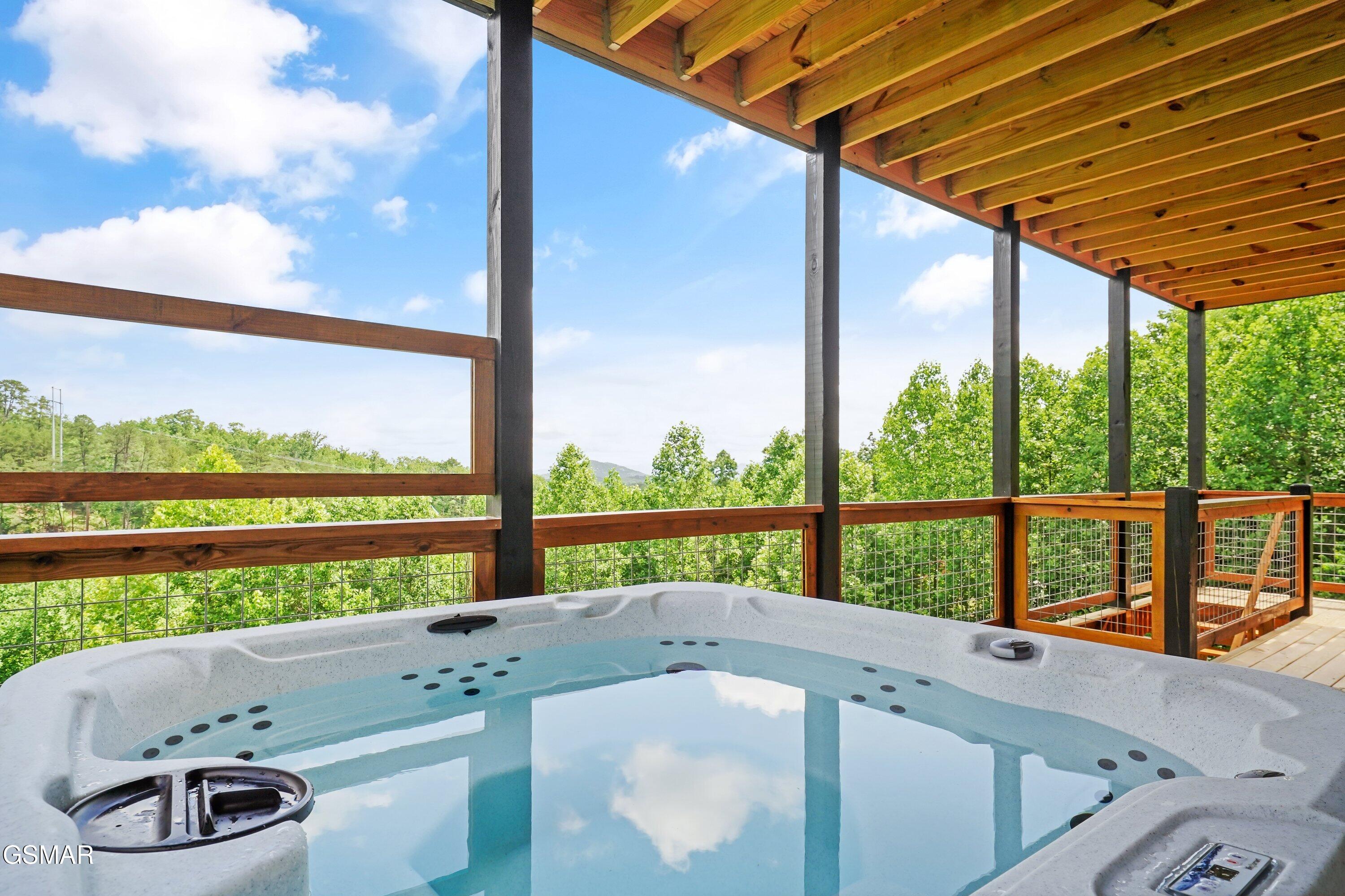 3262 Pine Peak Way Sevierville TN 37862