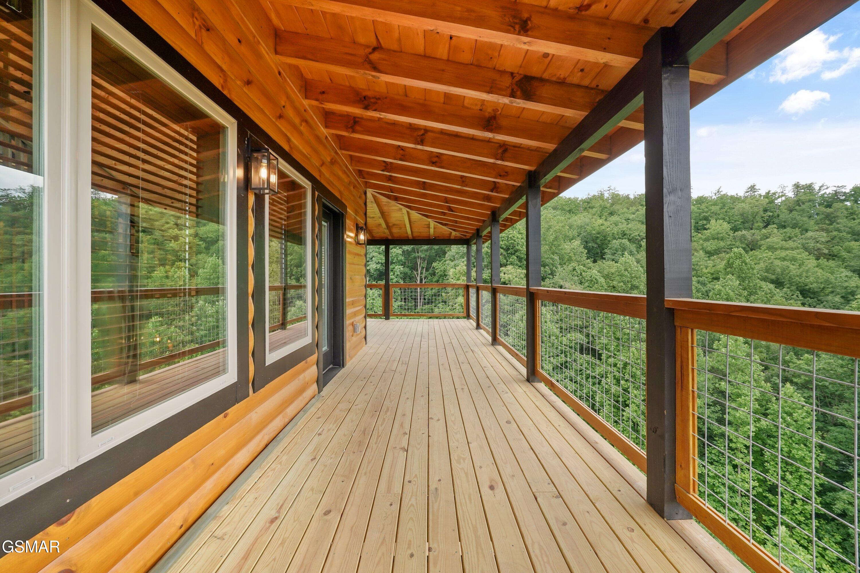 3262 Pine Peak Way Sevierville TN 37862