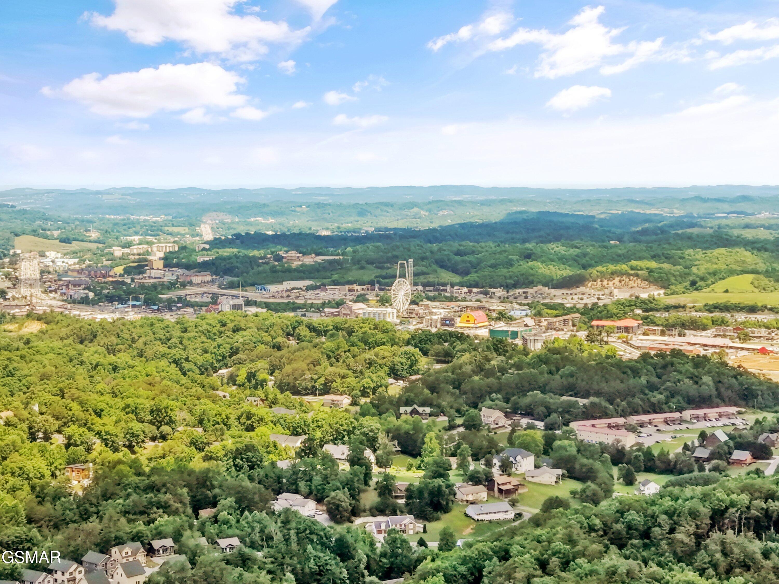 3262 Pine Peak Way Sevierville TN 37862