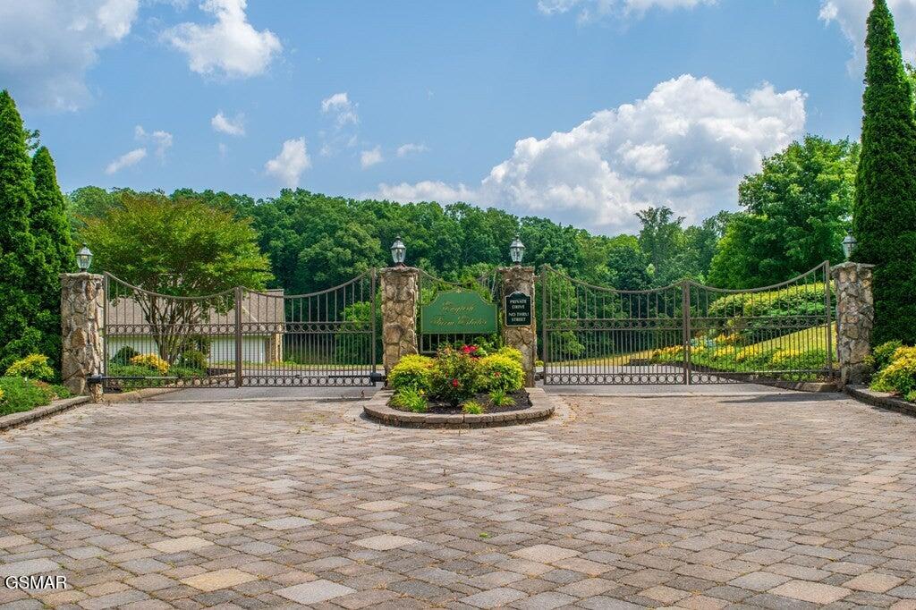 4318 Stonehenge Way Dandridge TN 37725