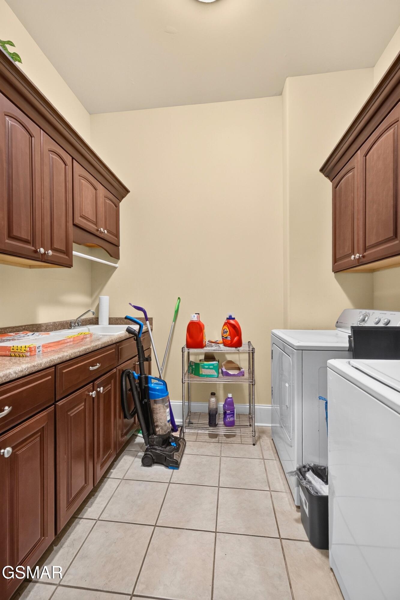 4318 Stonehenge Way Dandridge TN 37725