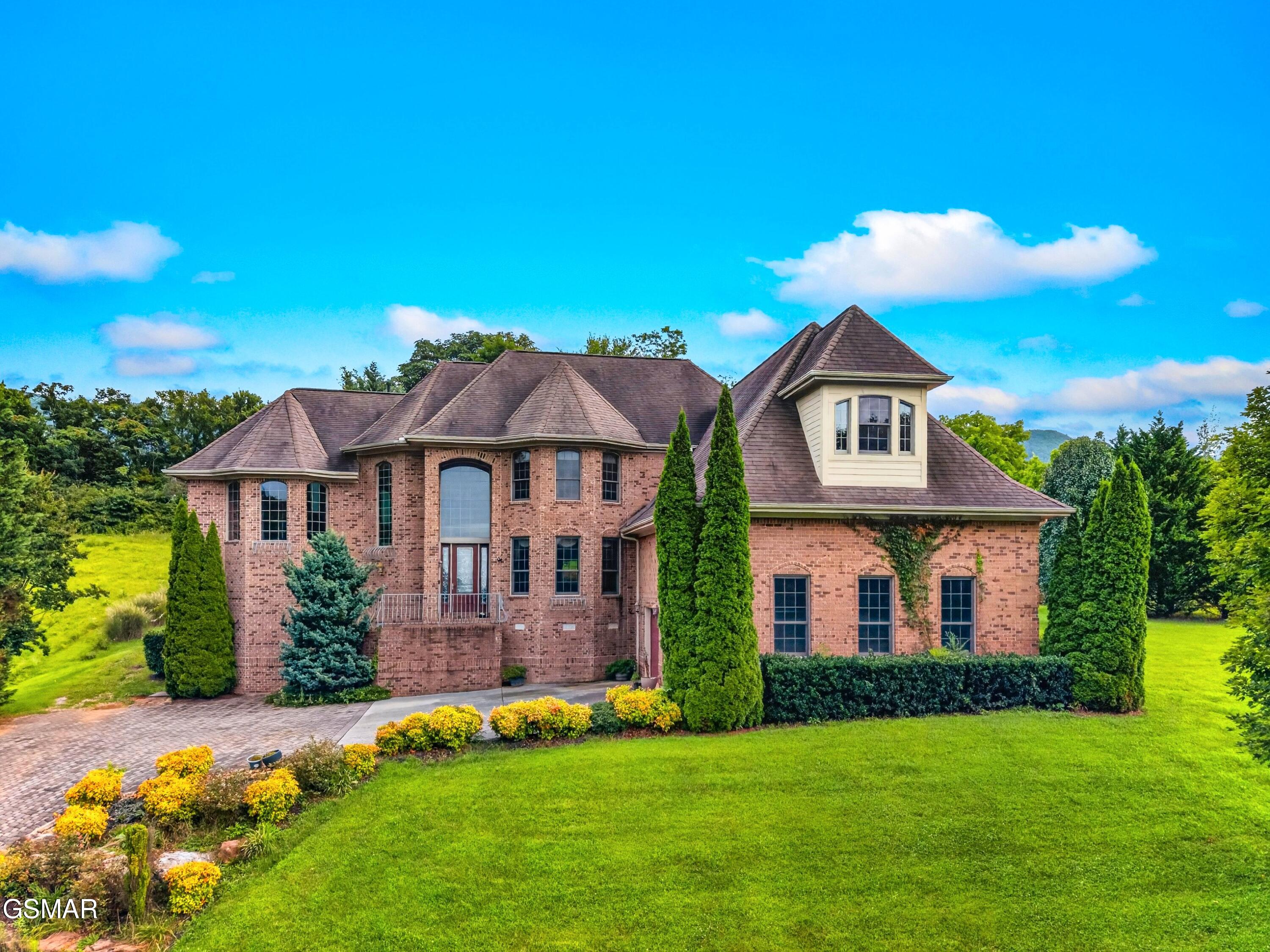 4318 Stonehenge Way Dandridge TN 37725