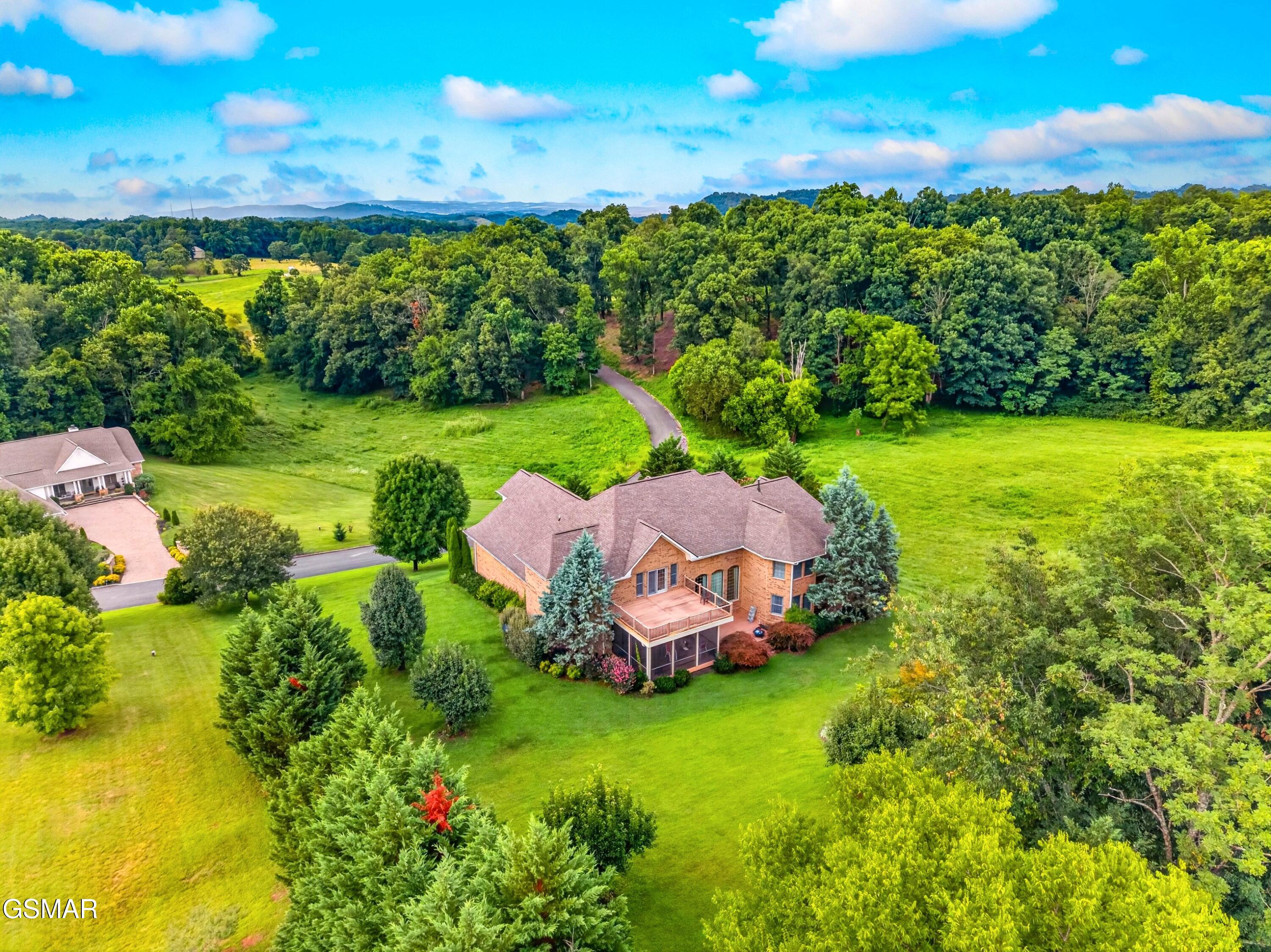 4318 Stonehenge Way Dandridge TN 37725