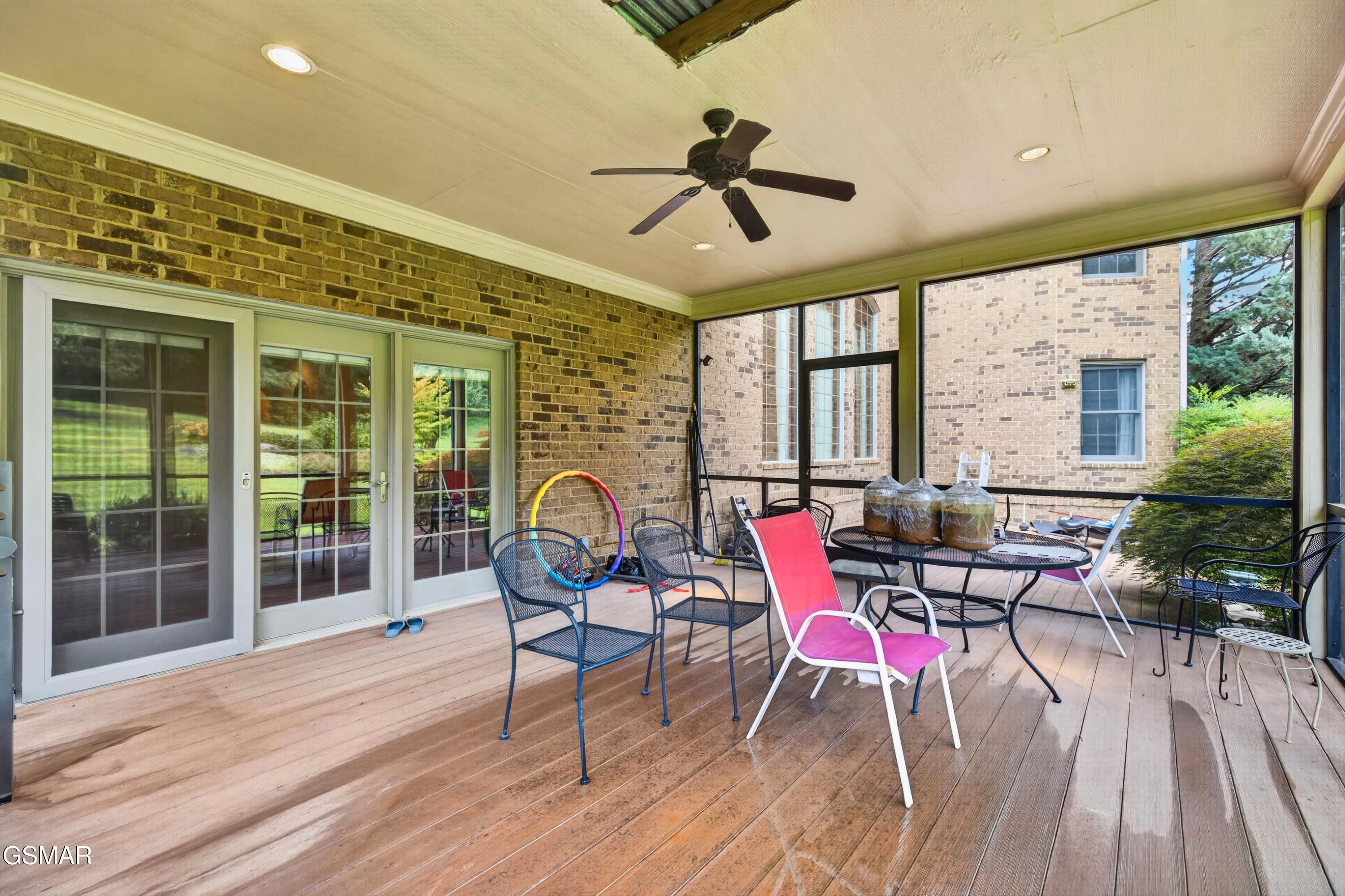 4318 Stonehenge Way Dandridge TN 37725