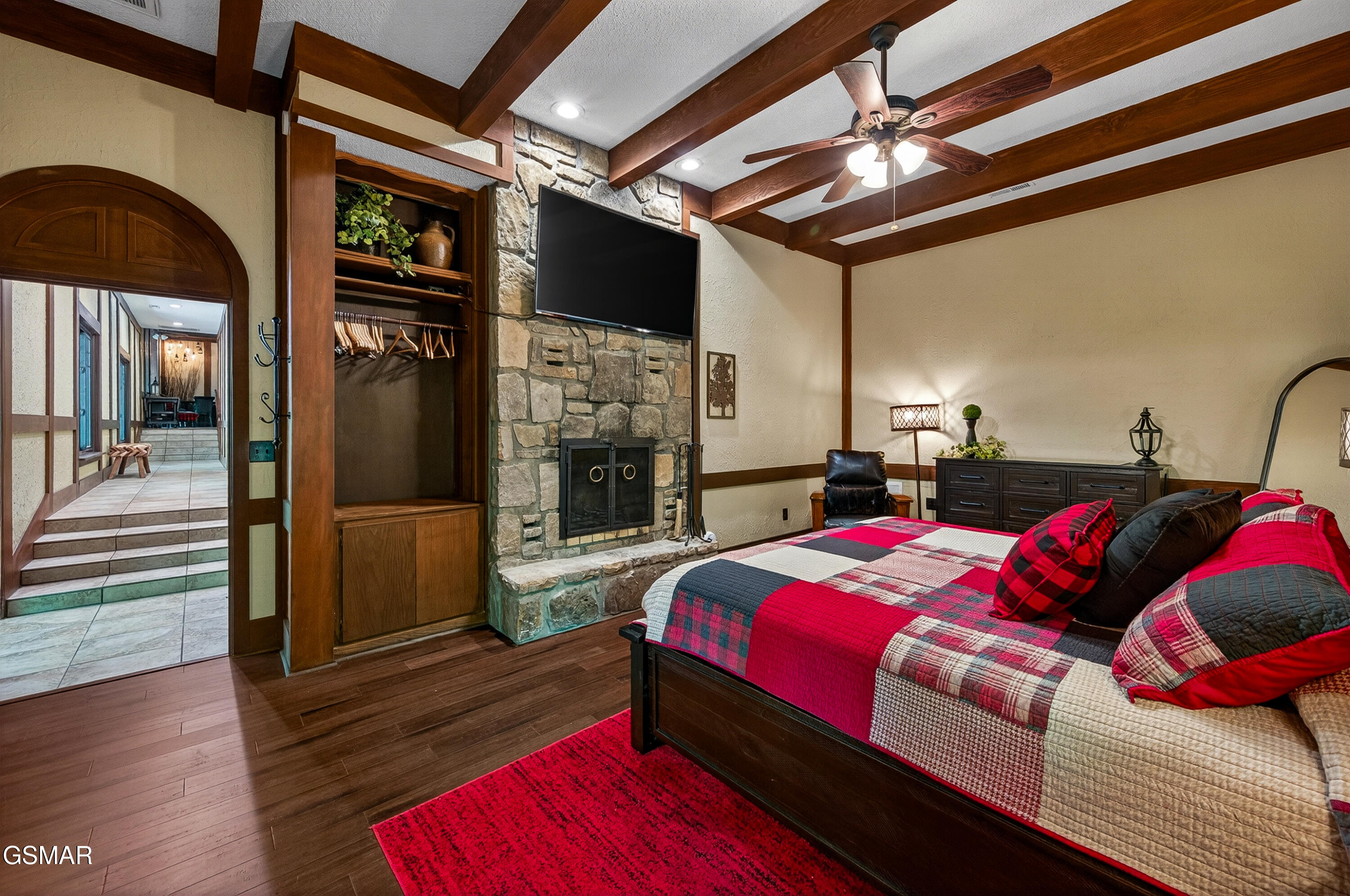 1116 Ski Mountain Road Gatlinburg TN 37738