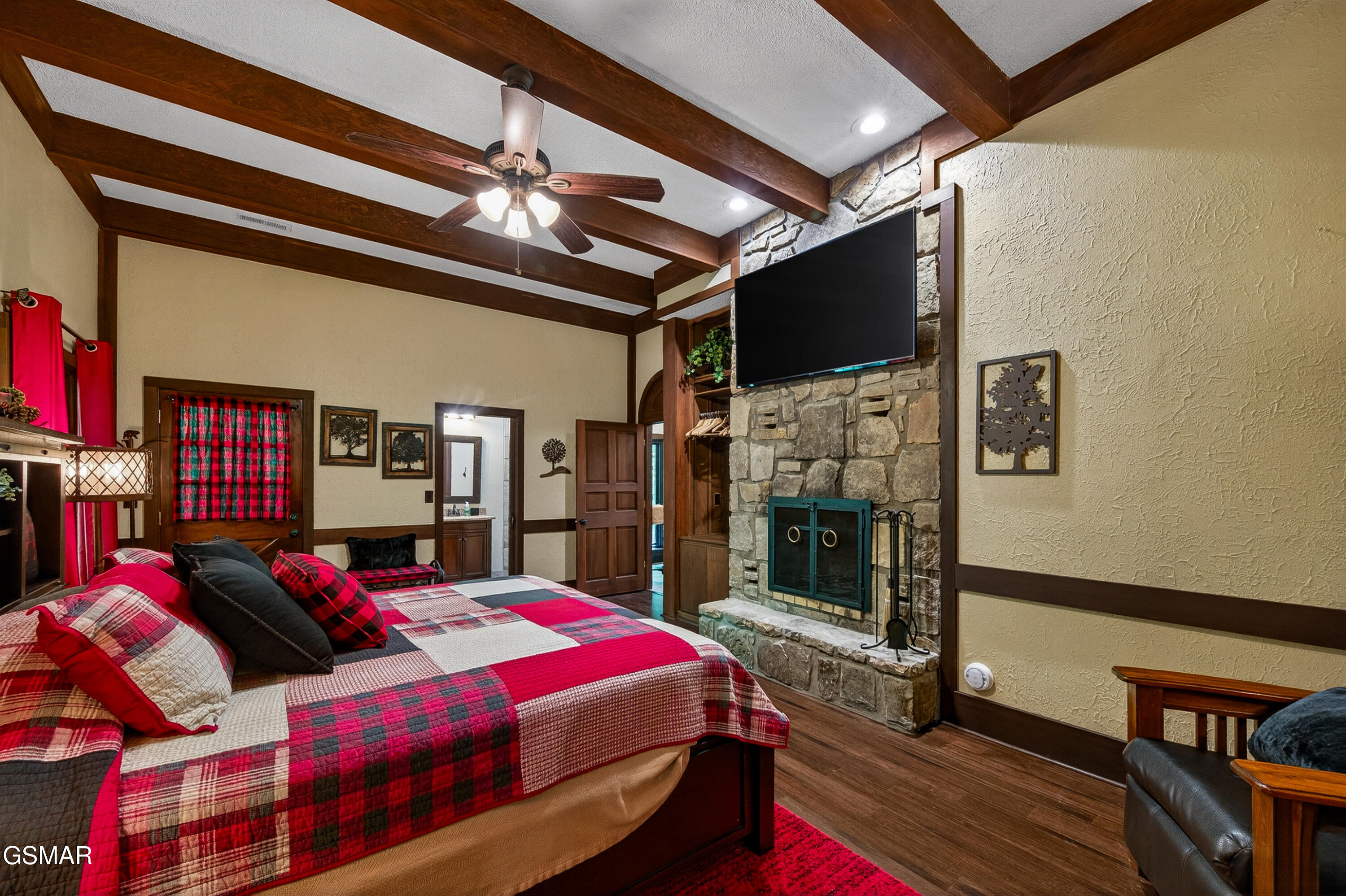 1116 Ski Mountain Road Gatlinburg TN 37738