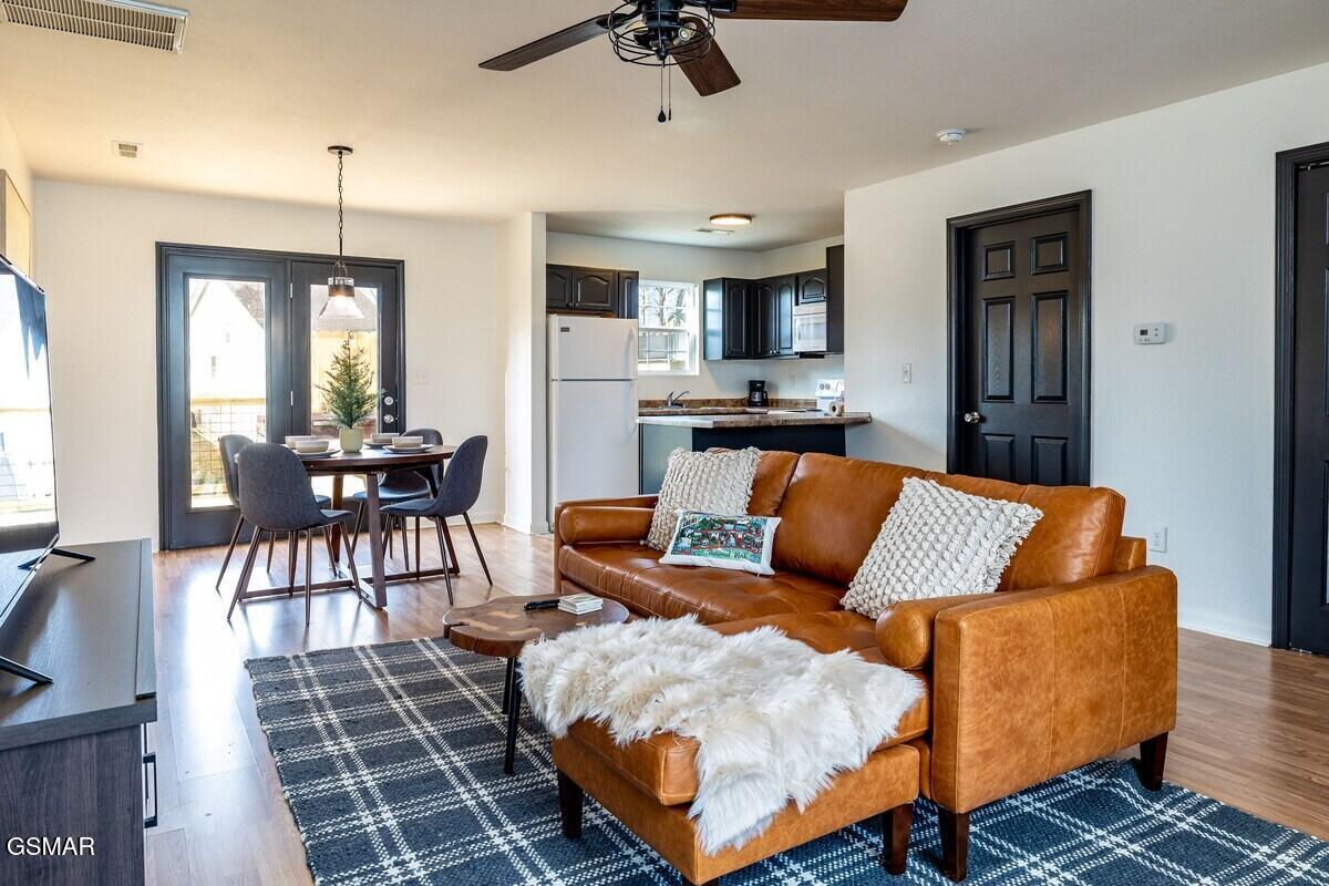 1707 Willow Trace Court Sevierville TN 37862
