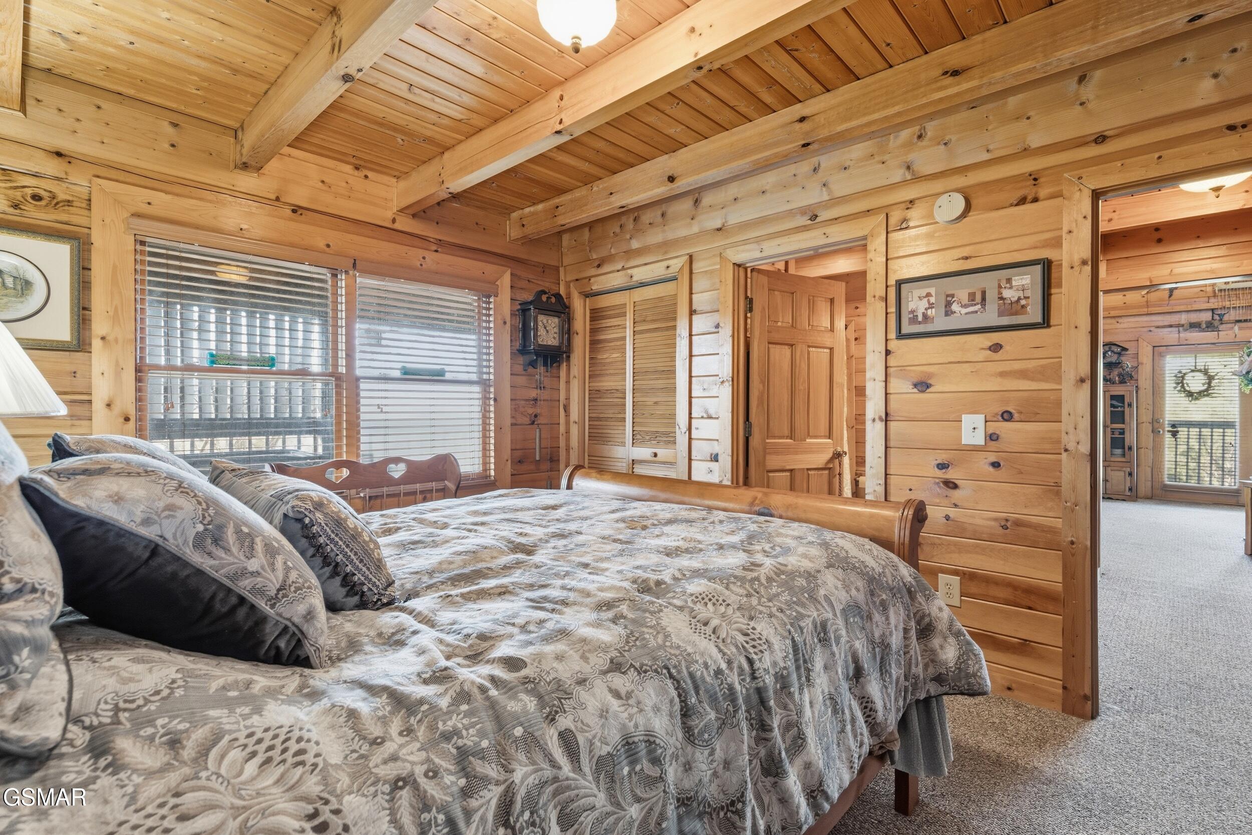 2028 Eagle Feather Drive Sevierville TN 37876