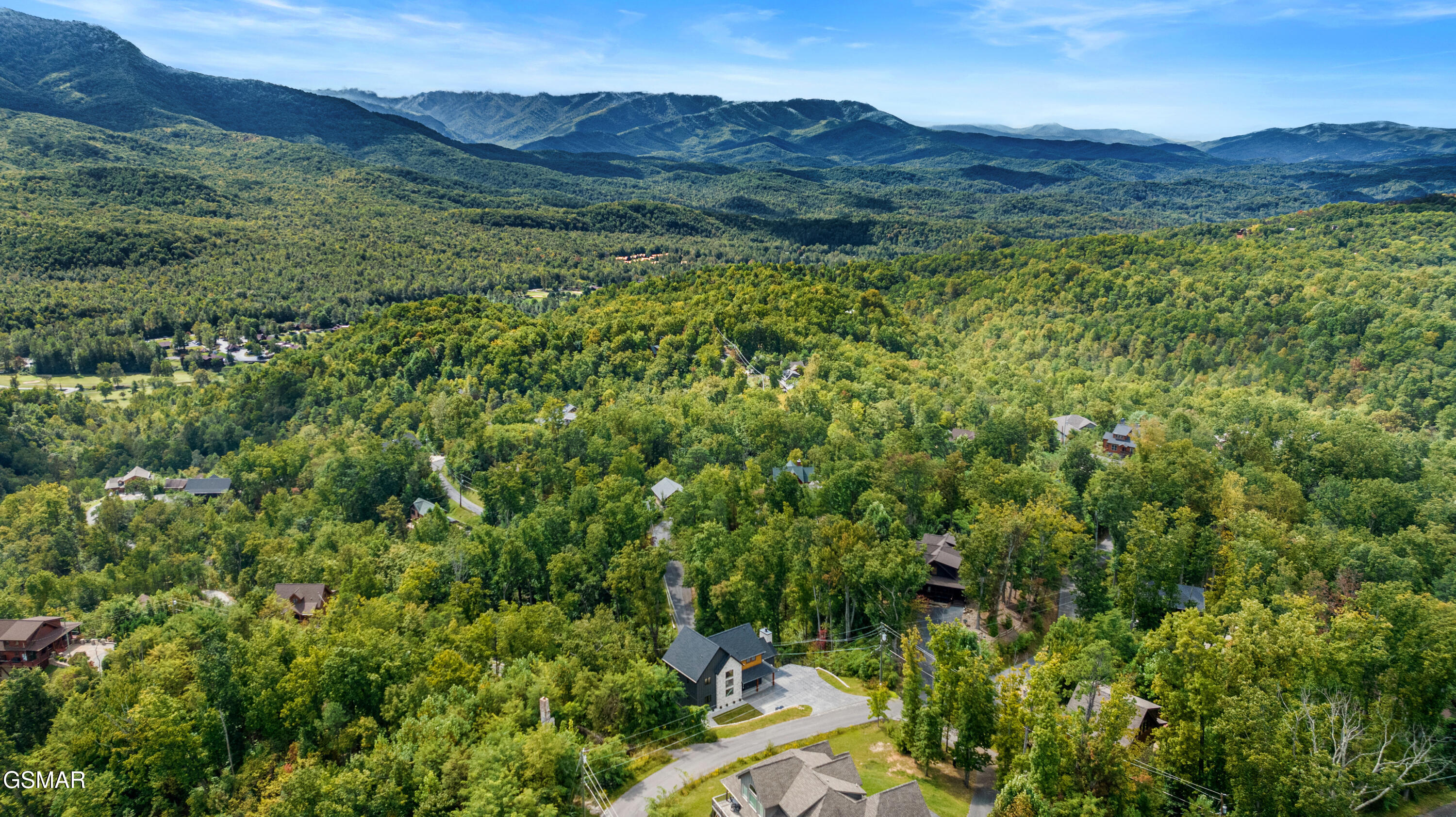 855 Deer Path Lane Gatlinburg TN 37738