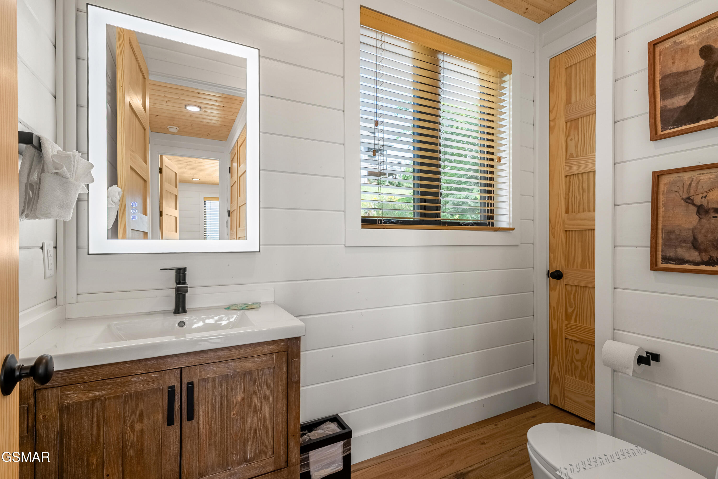 855 Deer Path Lane Gatlinburg TN 37738