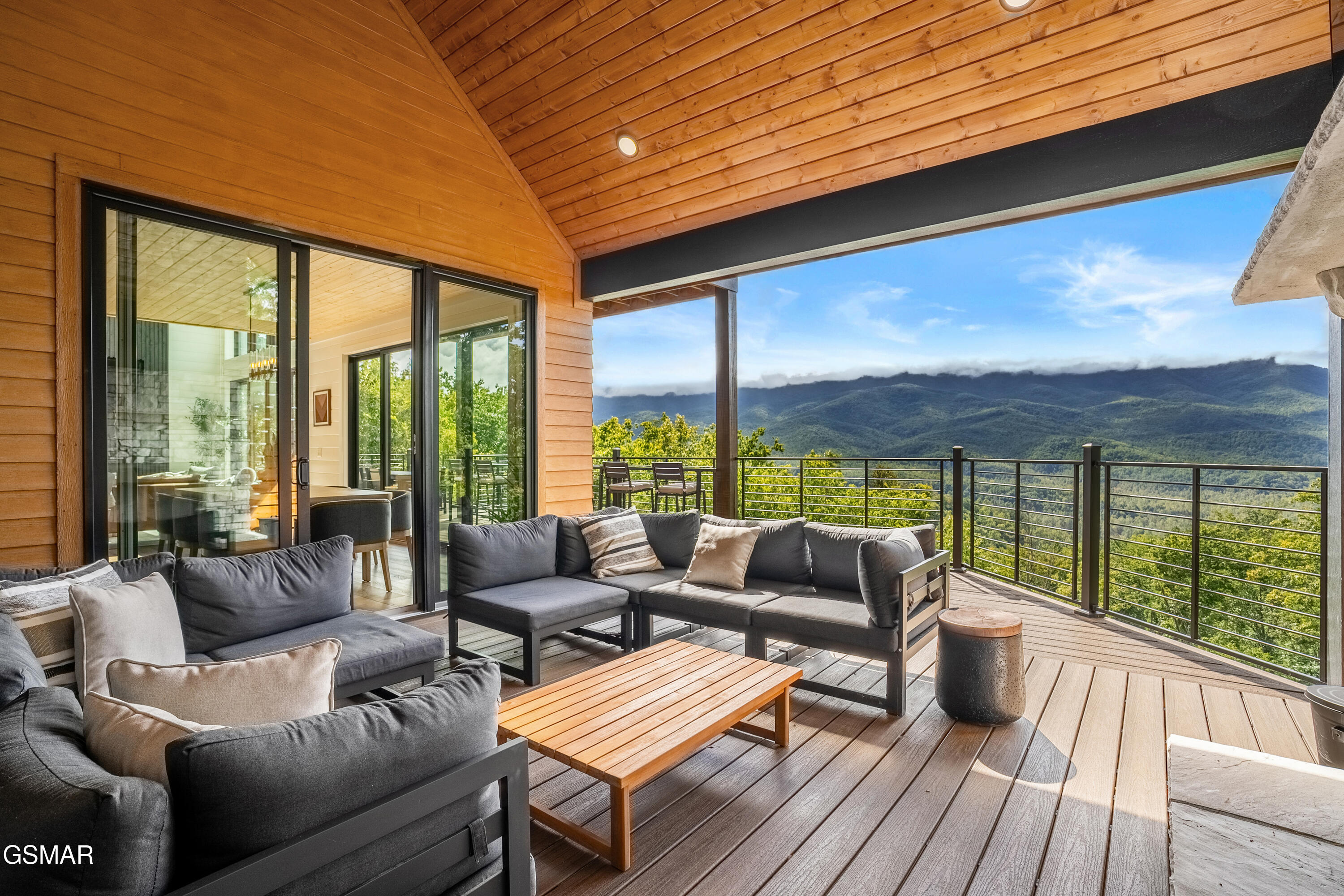 855 Deer Path Lane Gatlinburg TN 37738