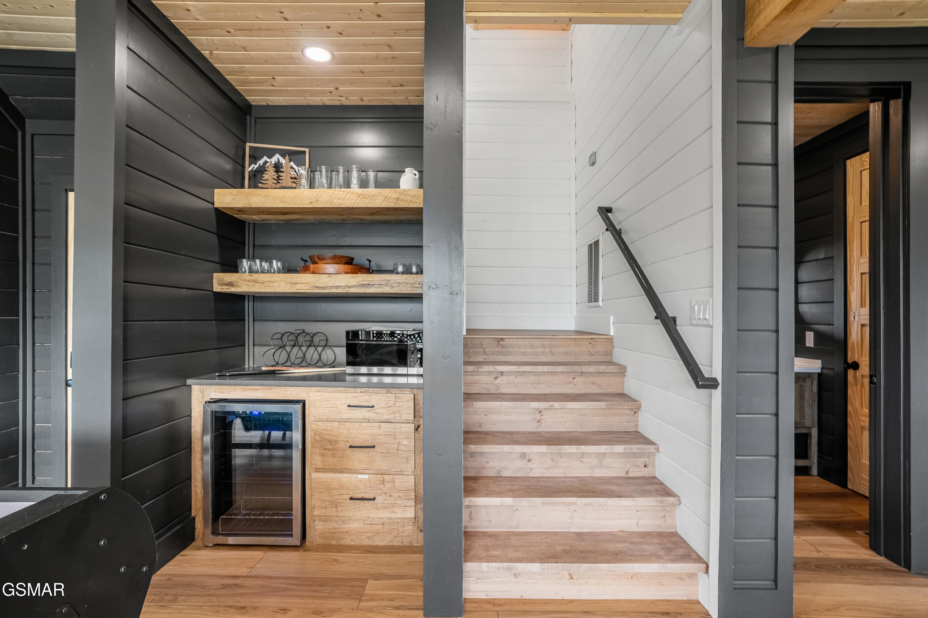 855 Deer Path Lane Gatlinburg TN 37738