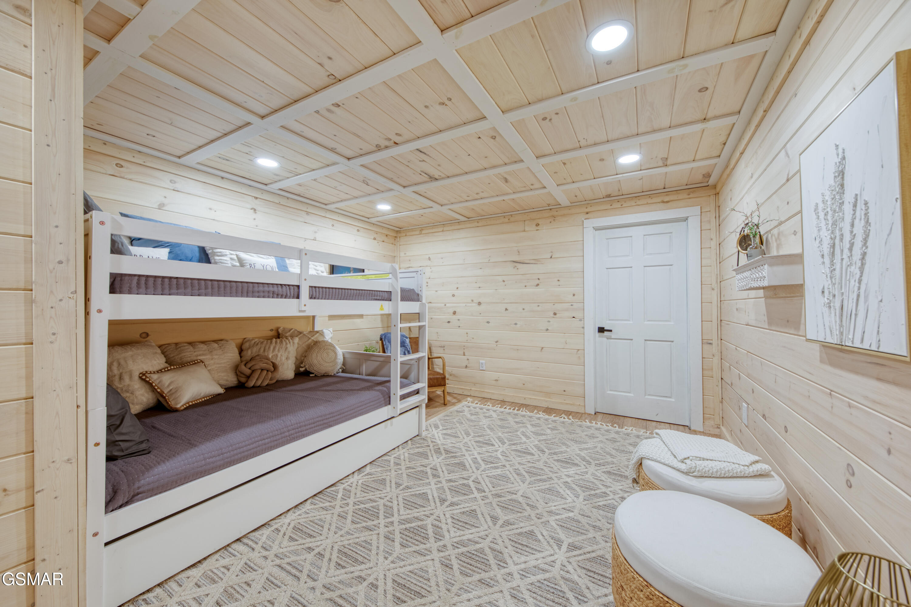 333 Enchanted Forest Lane Sevierville TN 37876