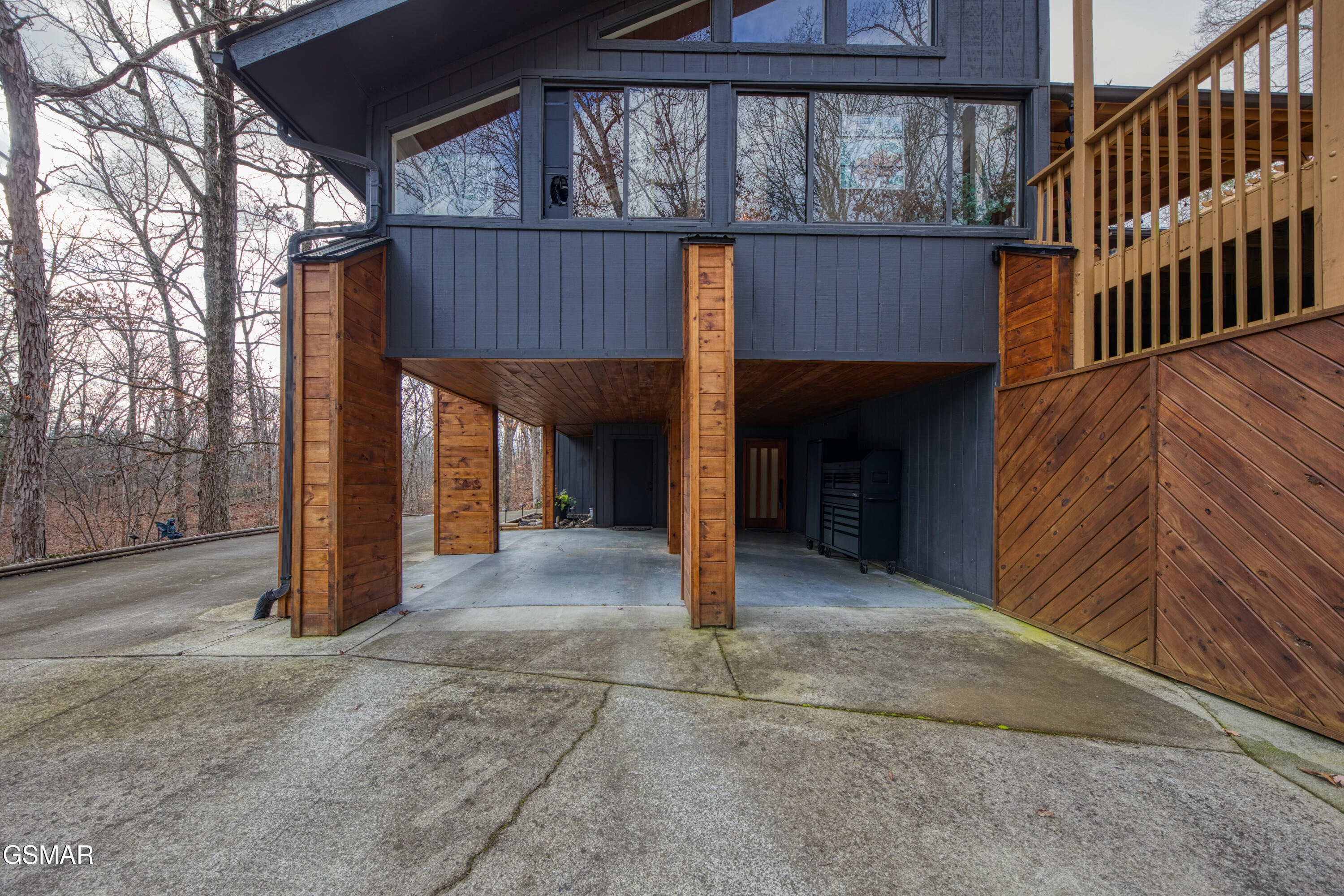 333 Enchanted Forest Lane Sevierville TN 37876