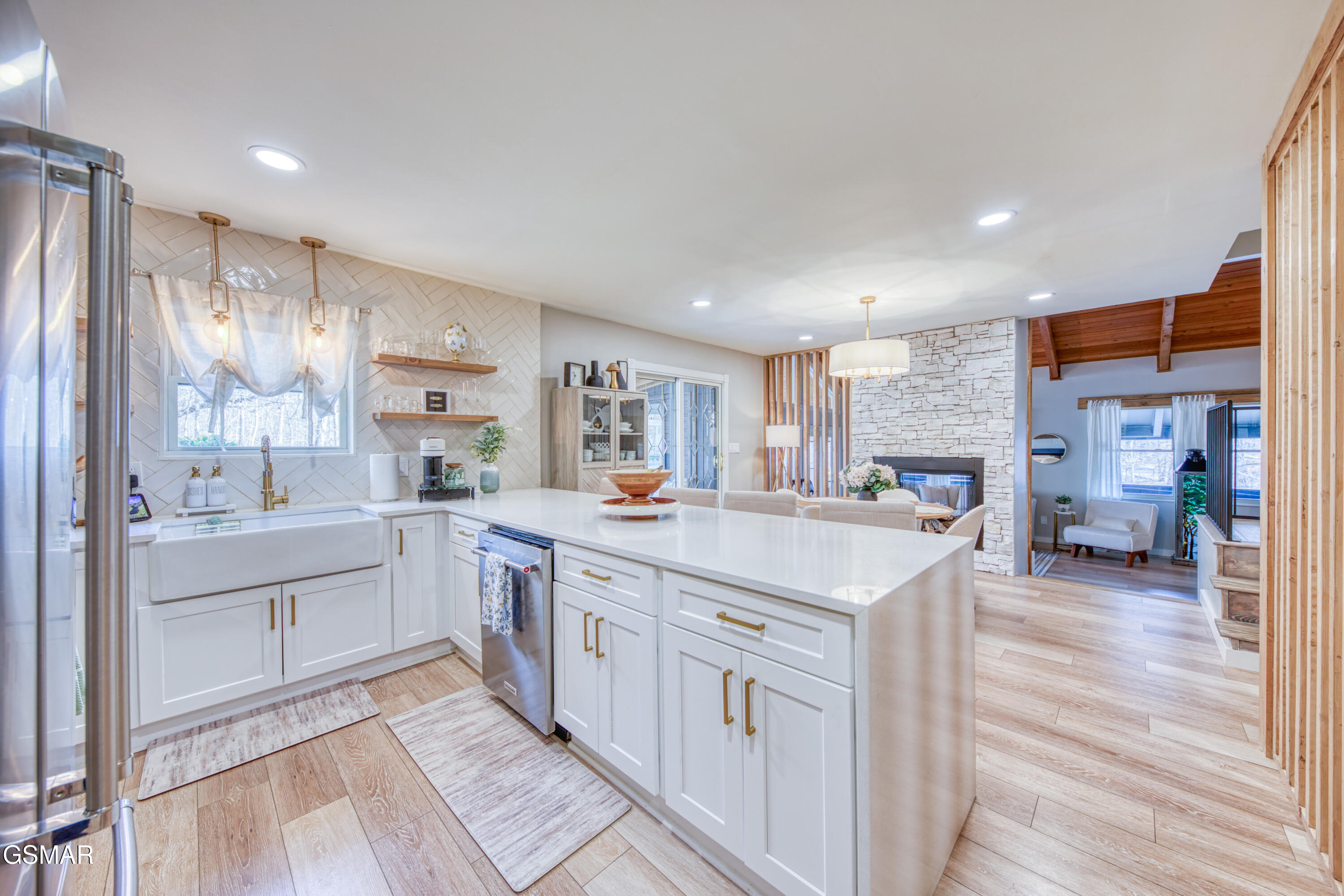 333 Enchanted Forest Lane Sevierville TN 37876