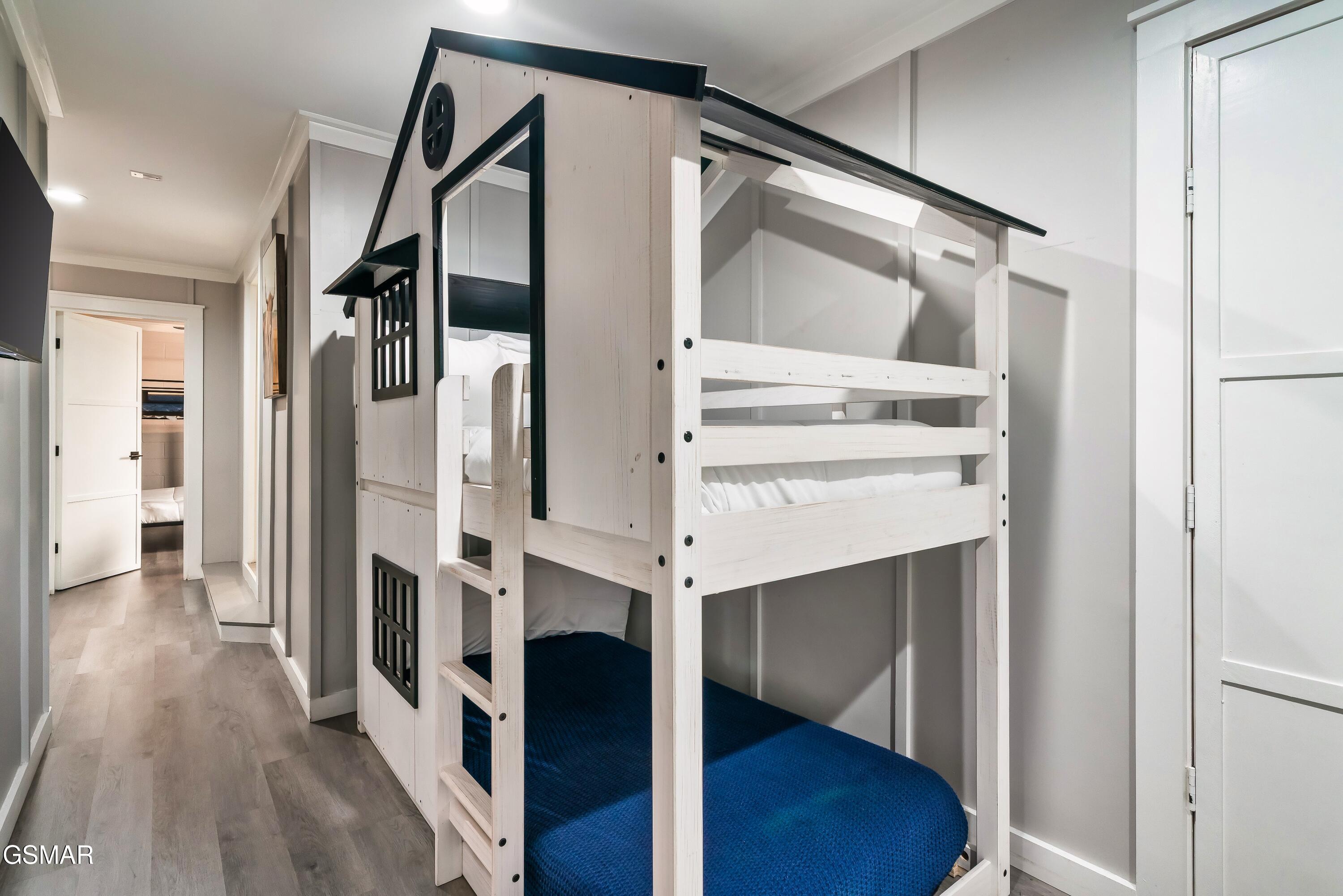 755 Plantation Drive Pigeon Forge TN 37863