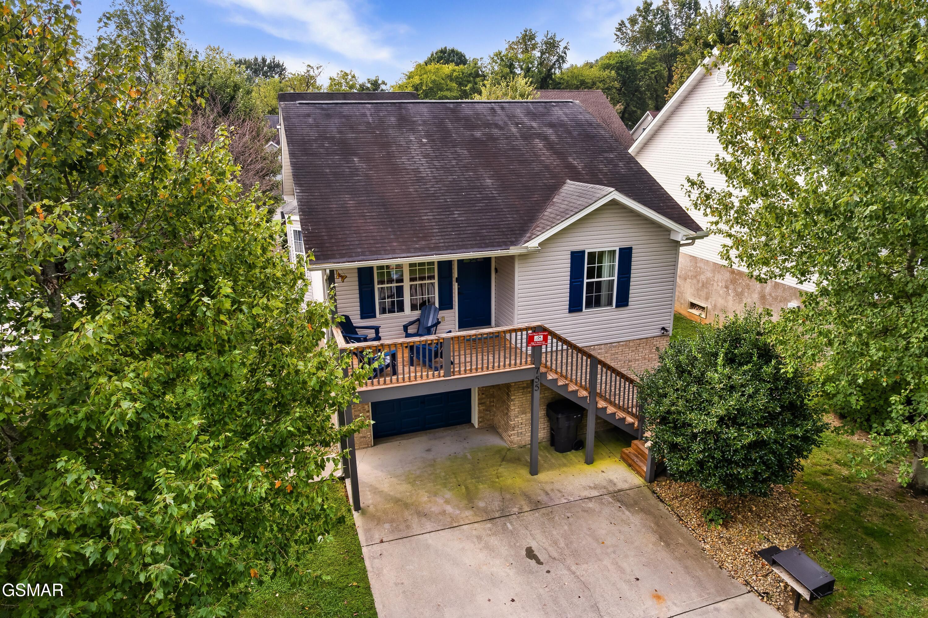 755 Plantation Drive Pigeon Forge TN 37863