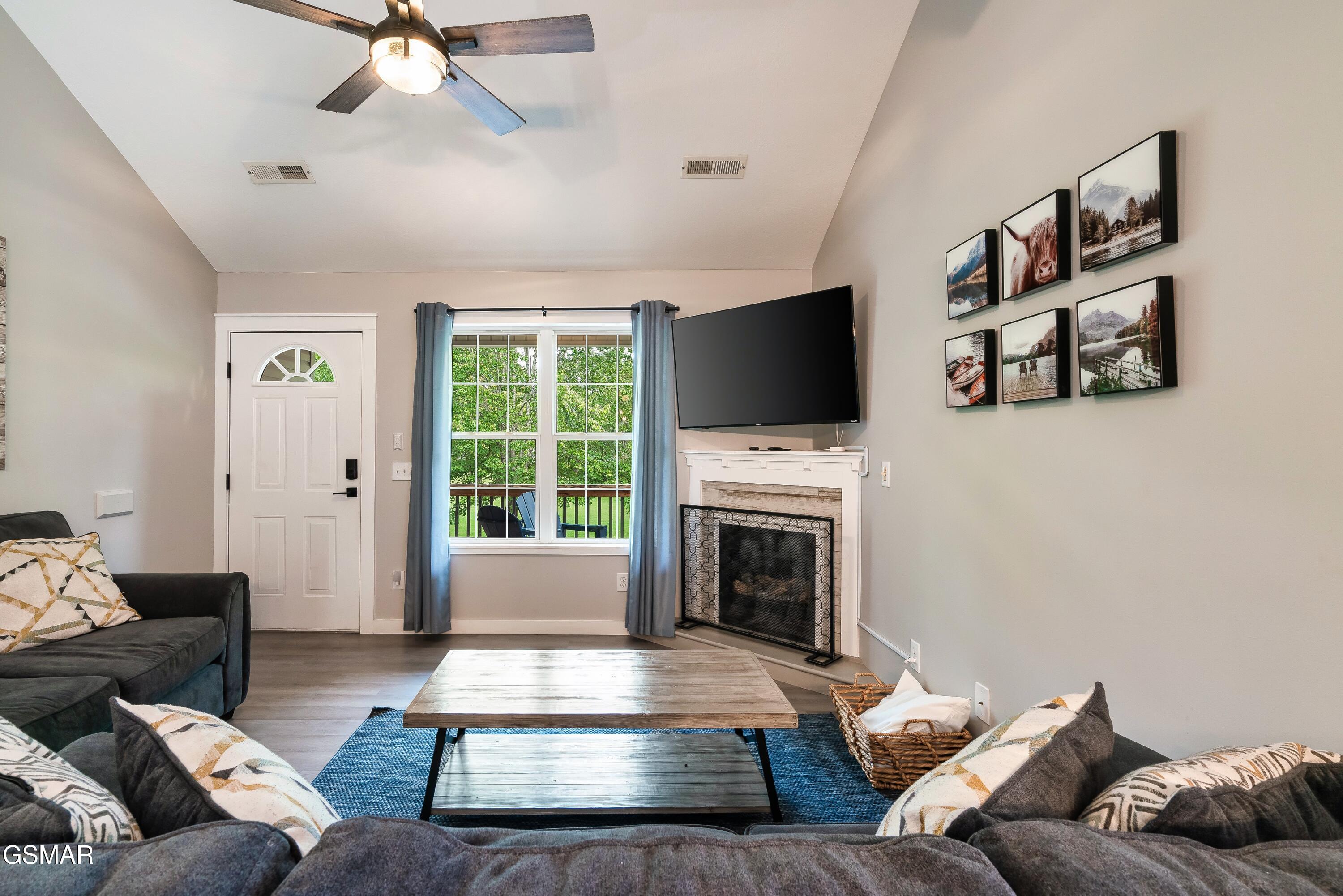 755 Plantation Drive Pigeon Forge TN 37863