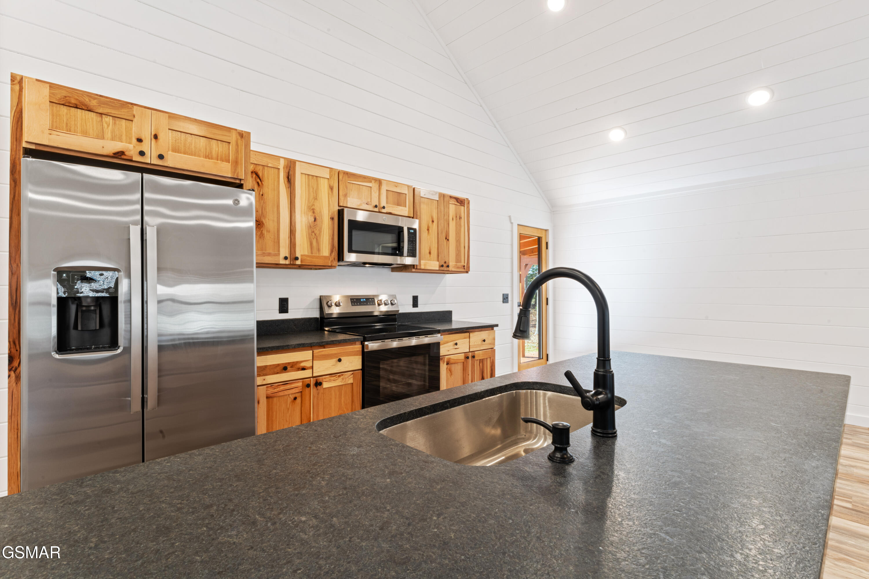 231 Sunset Boulevard White Pine TN 37890