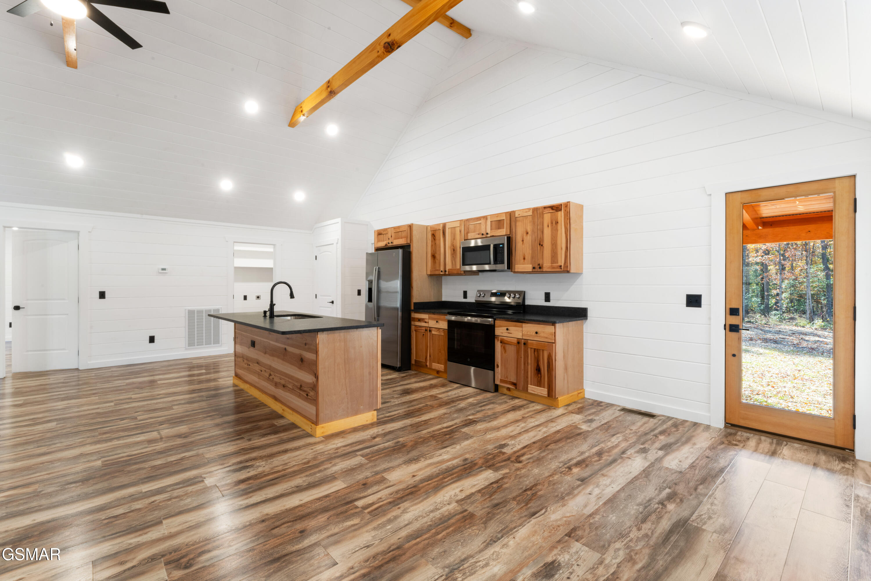 231 Sunset Boulevard White Pine TN 37890