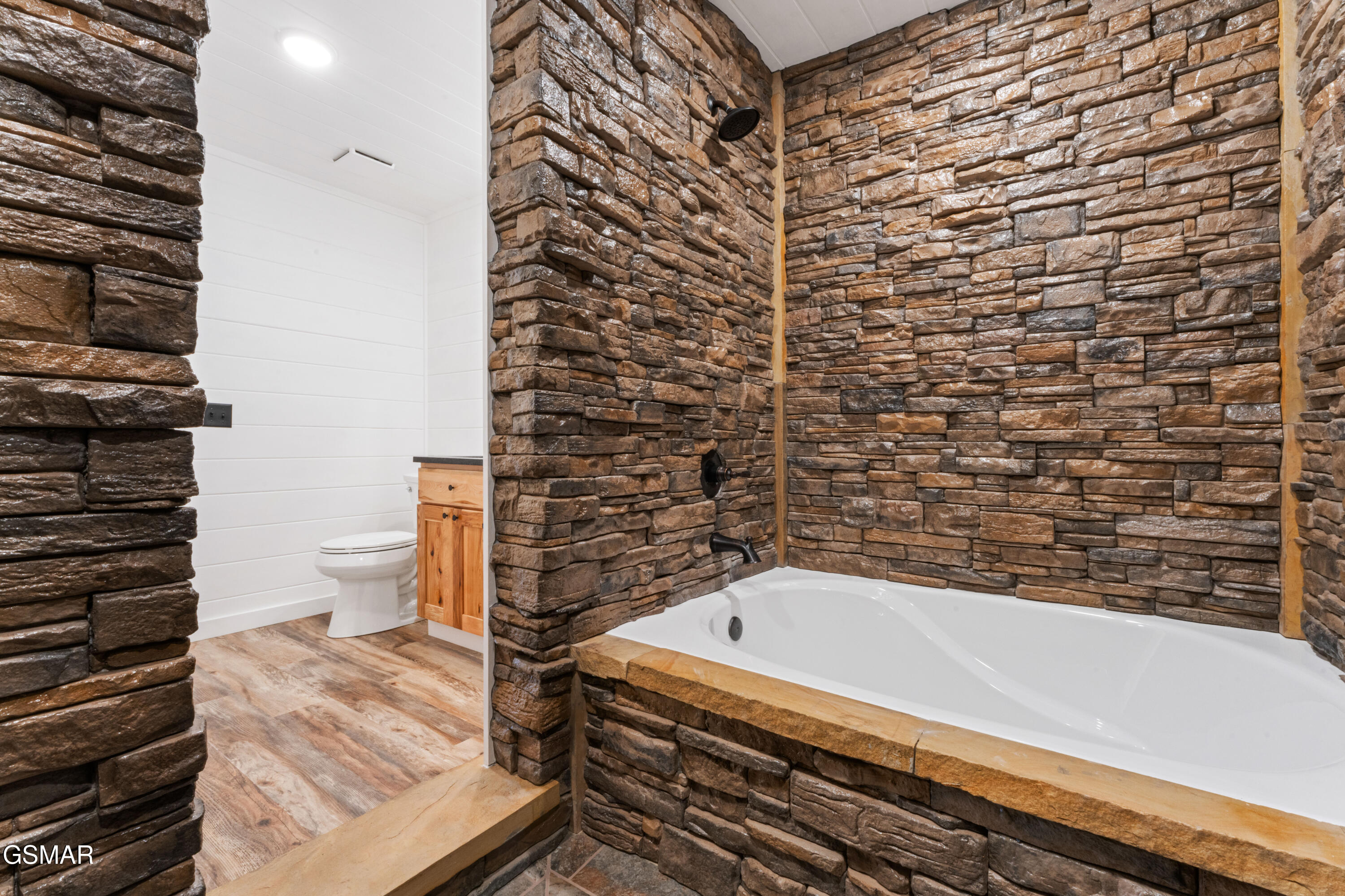 231 Sunset Boulevard White Pine TN 37890