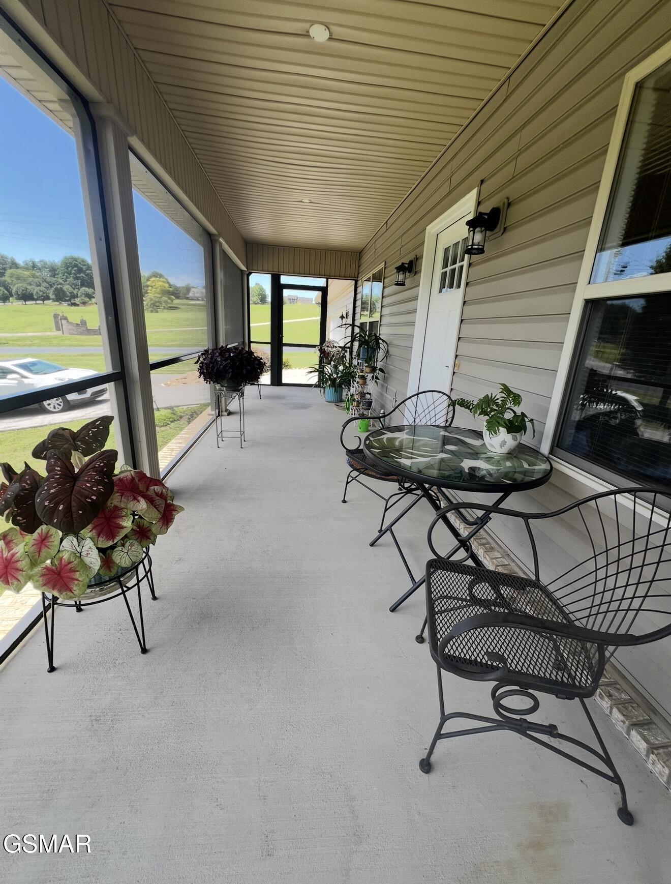 2449 Oakview Lane Sevierville TN 37876