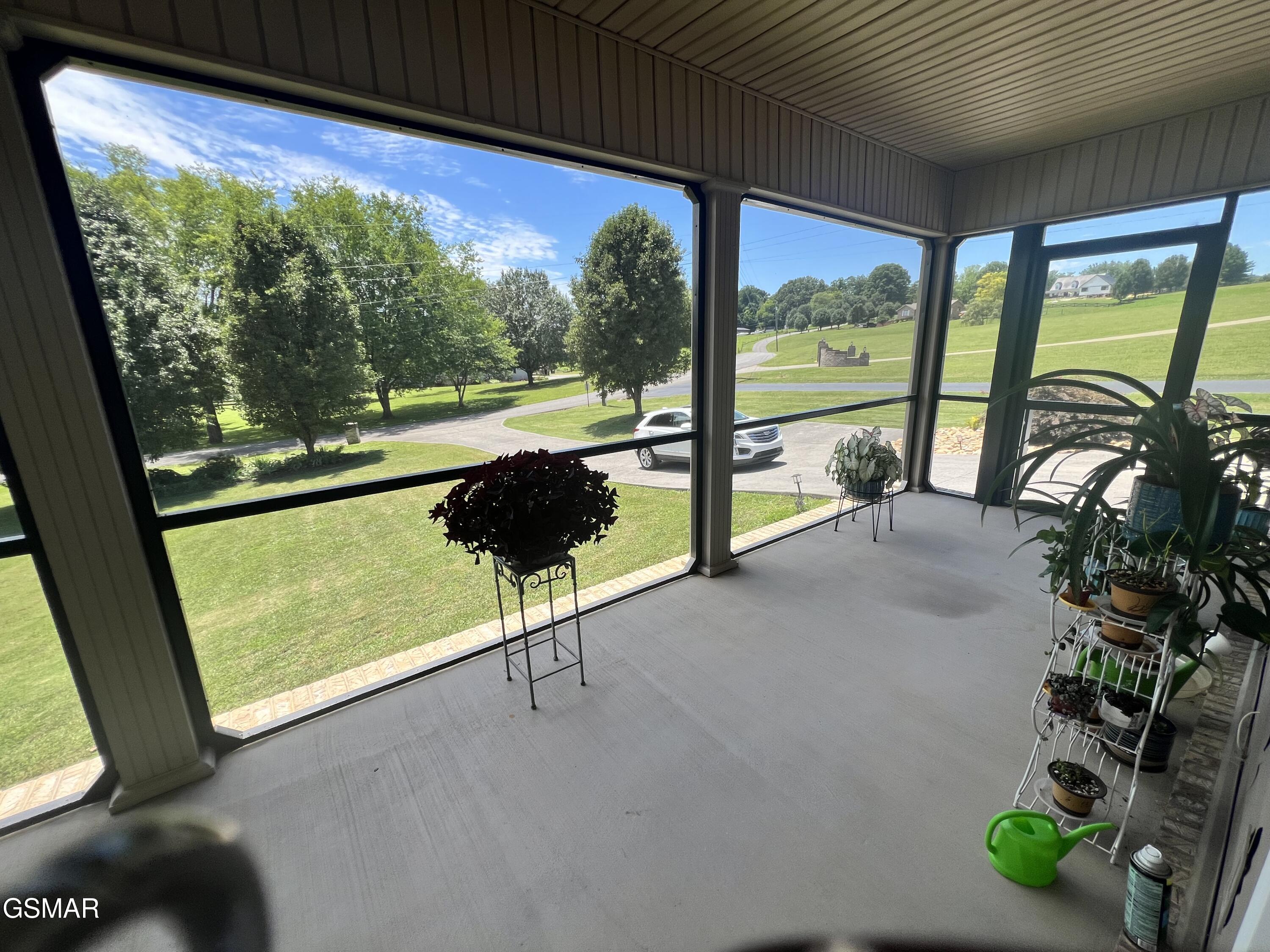 2449 Oakview Lane Sevierville TN 37876