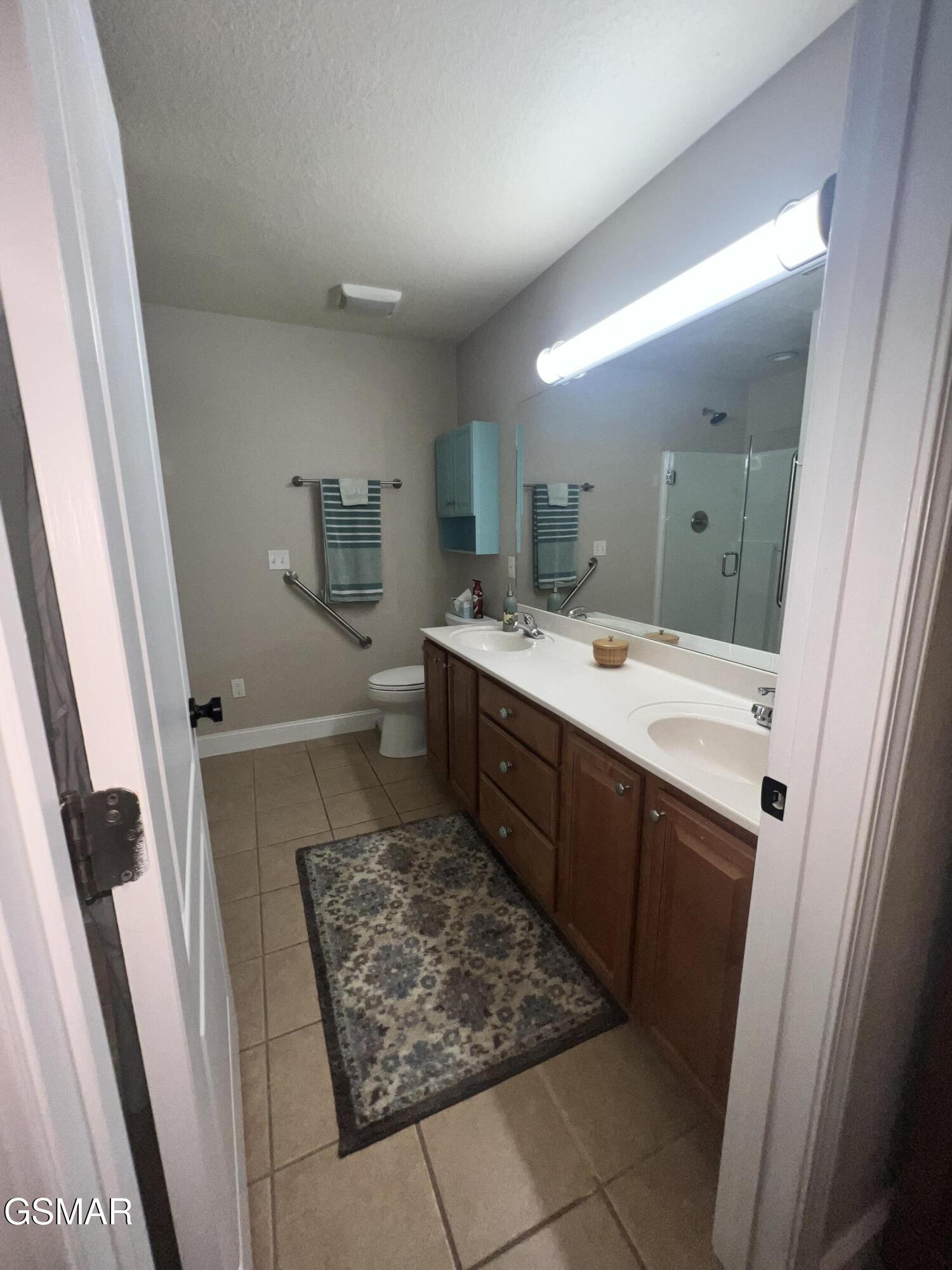2449 Oakview Lane Sevierville TN 37876