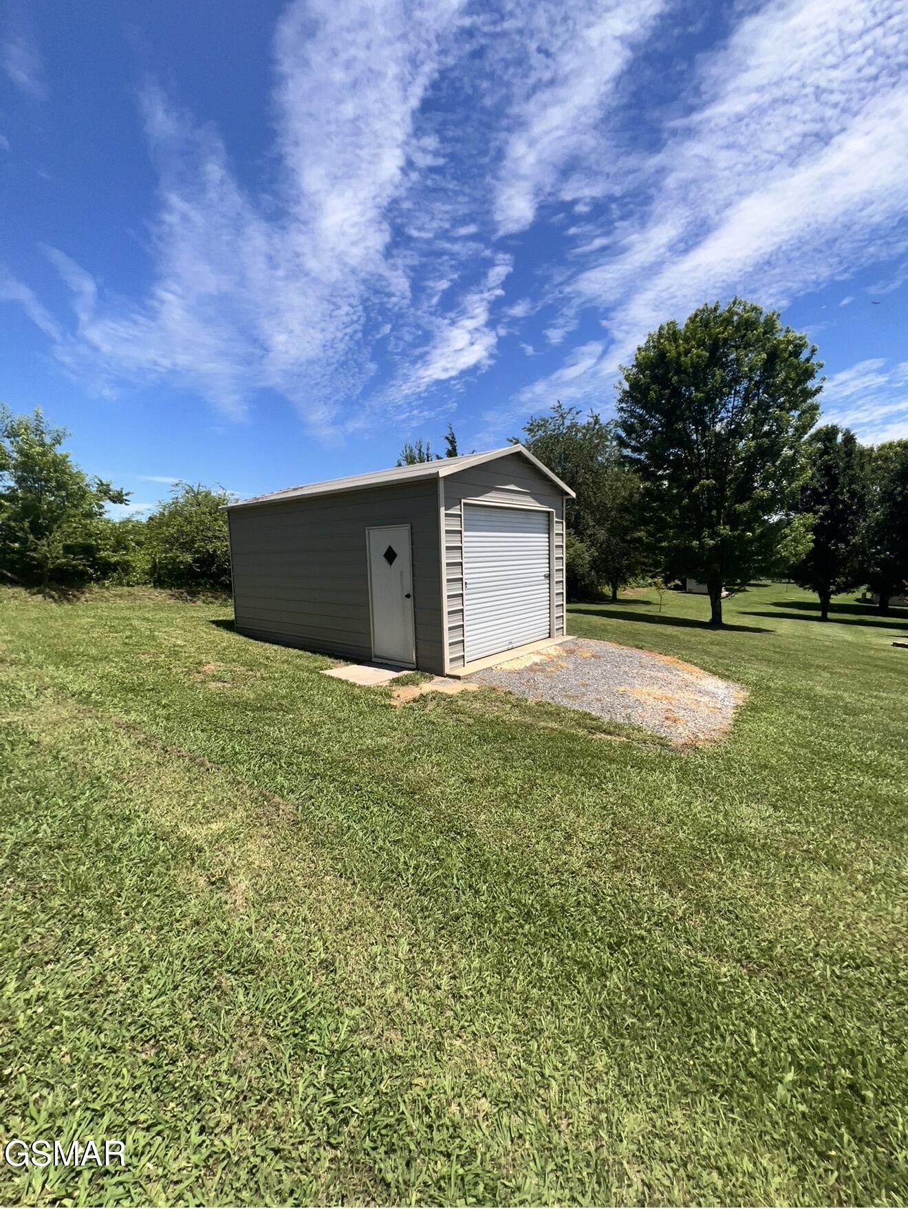 2449 Oakview Lane Sevierville TN 37876